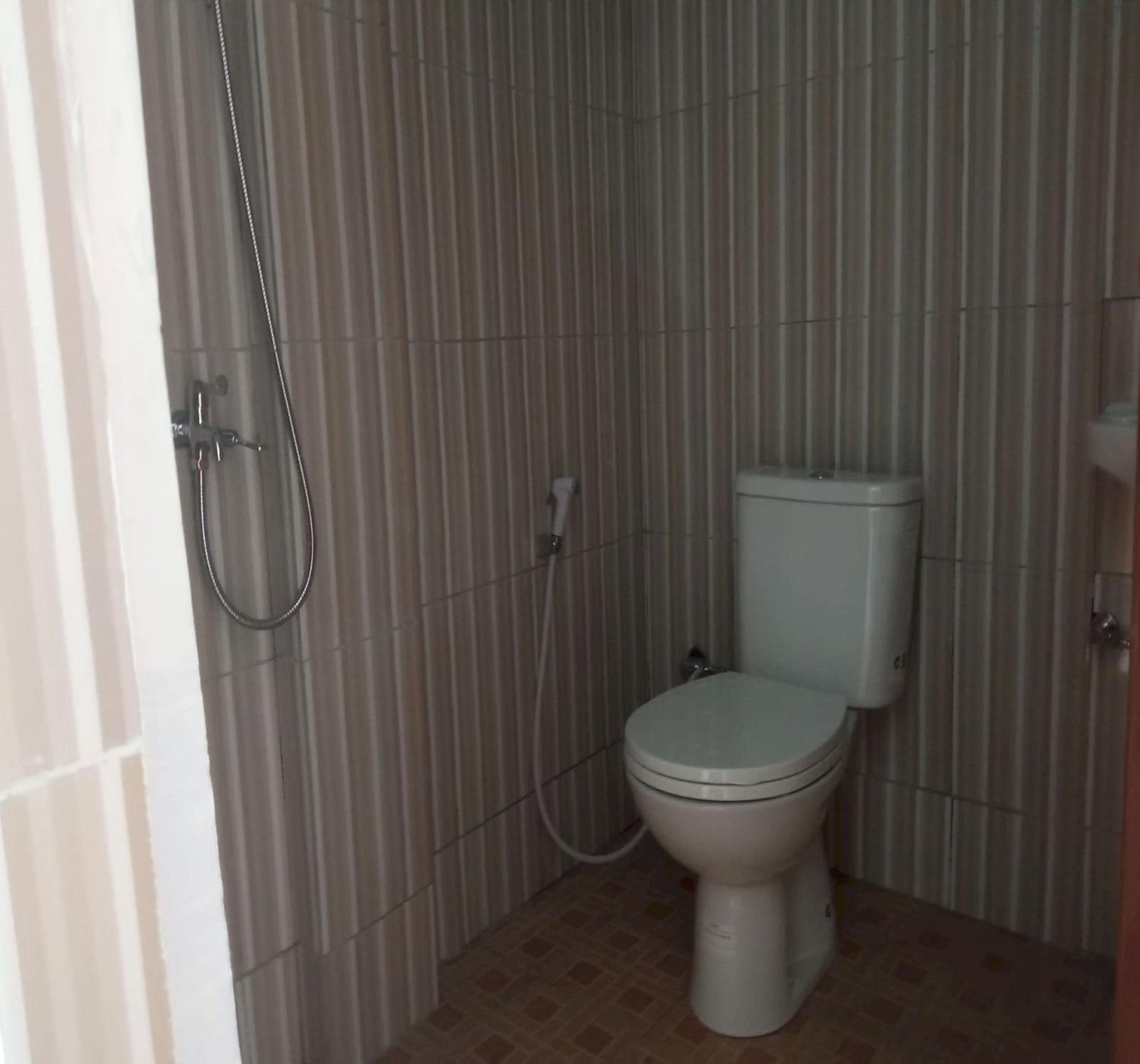 Standard Double Room - Photo 11