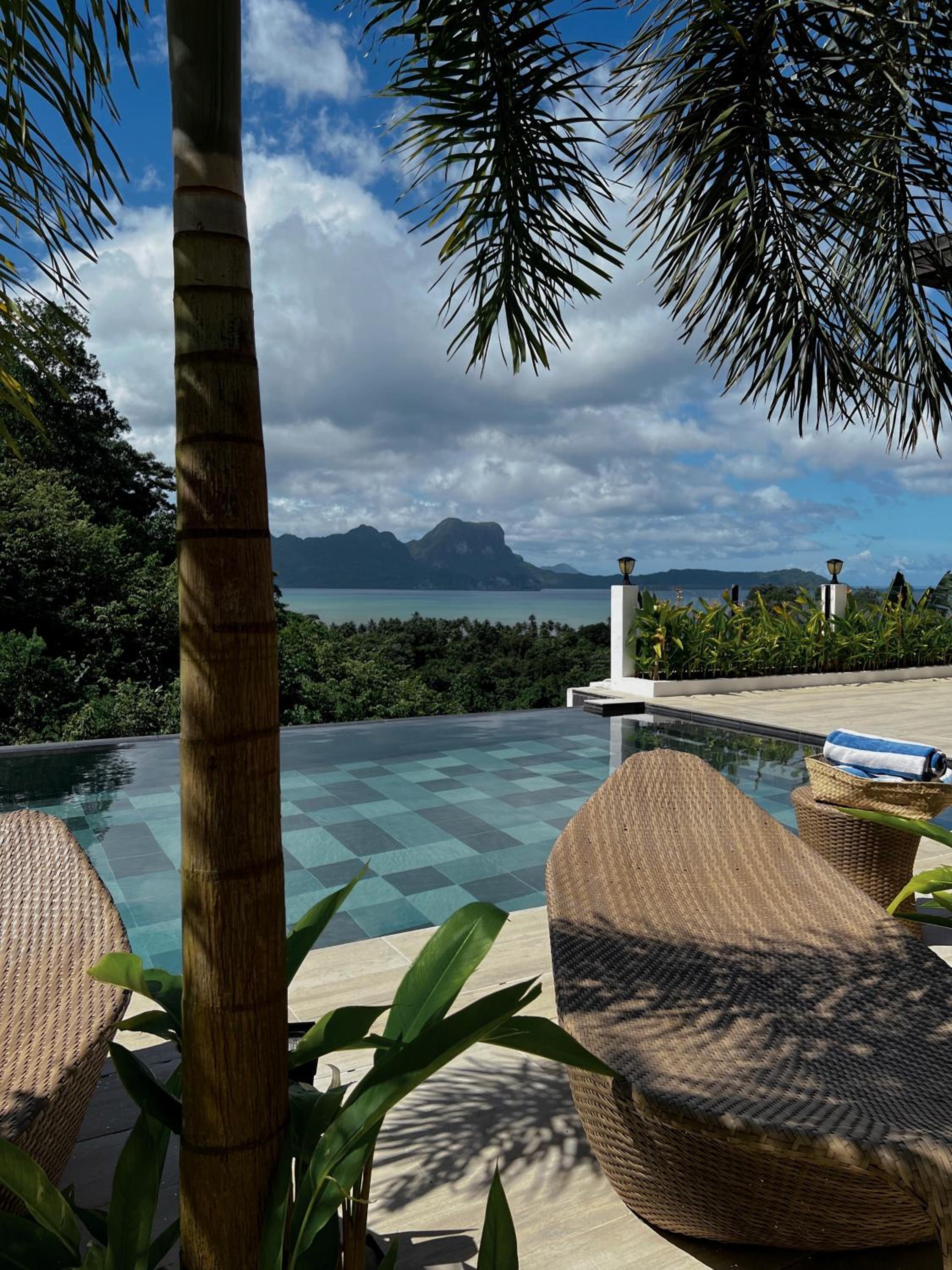 Deluxe Bungalow with Sea View - Photo 20