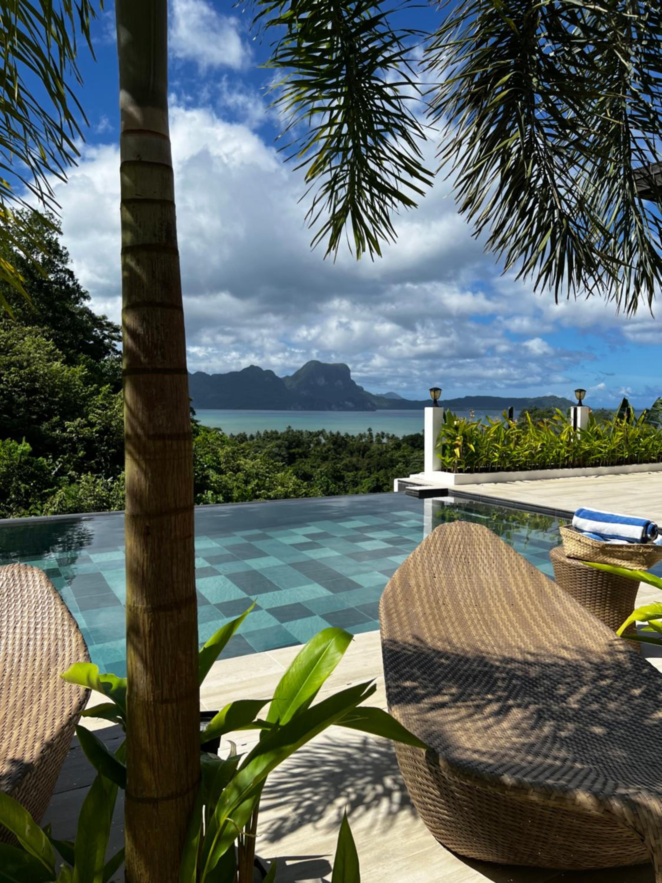 Deluxe Bungalow with Sea View - Photo 18