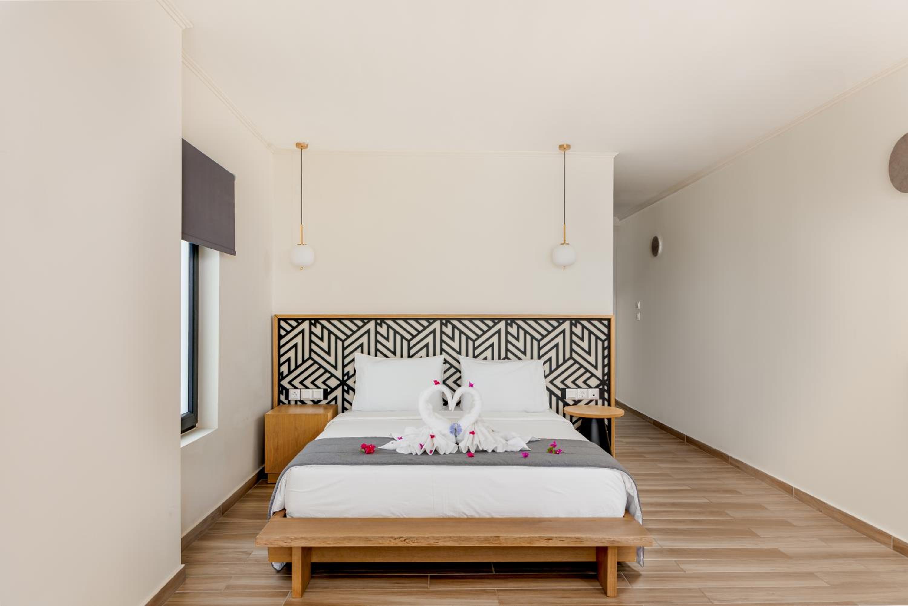 Junior Suite with Sea View - Photo 20