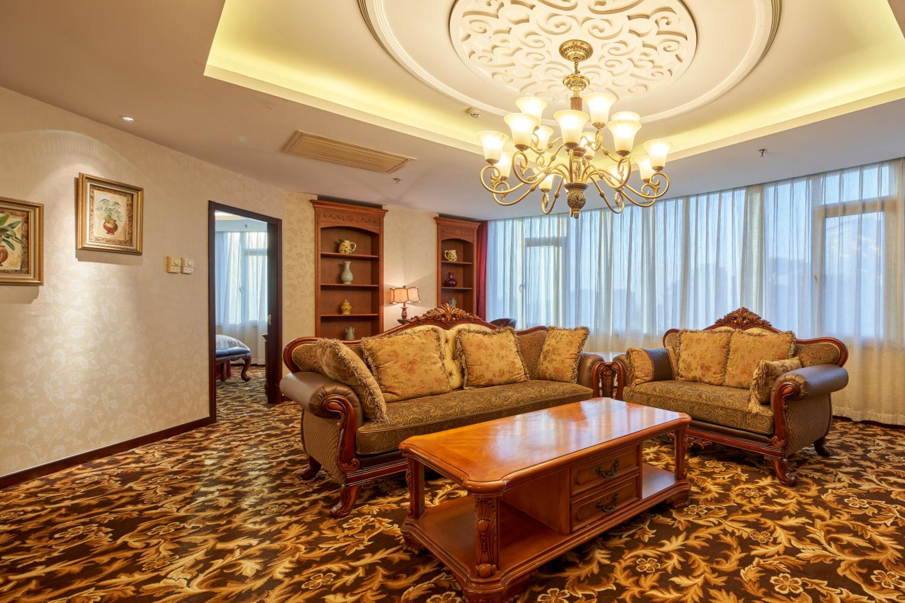 Executive Suite