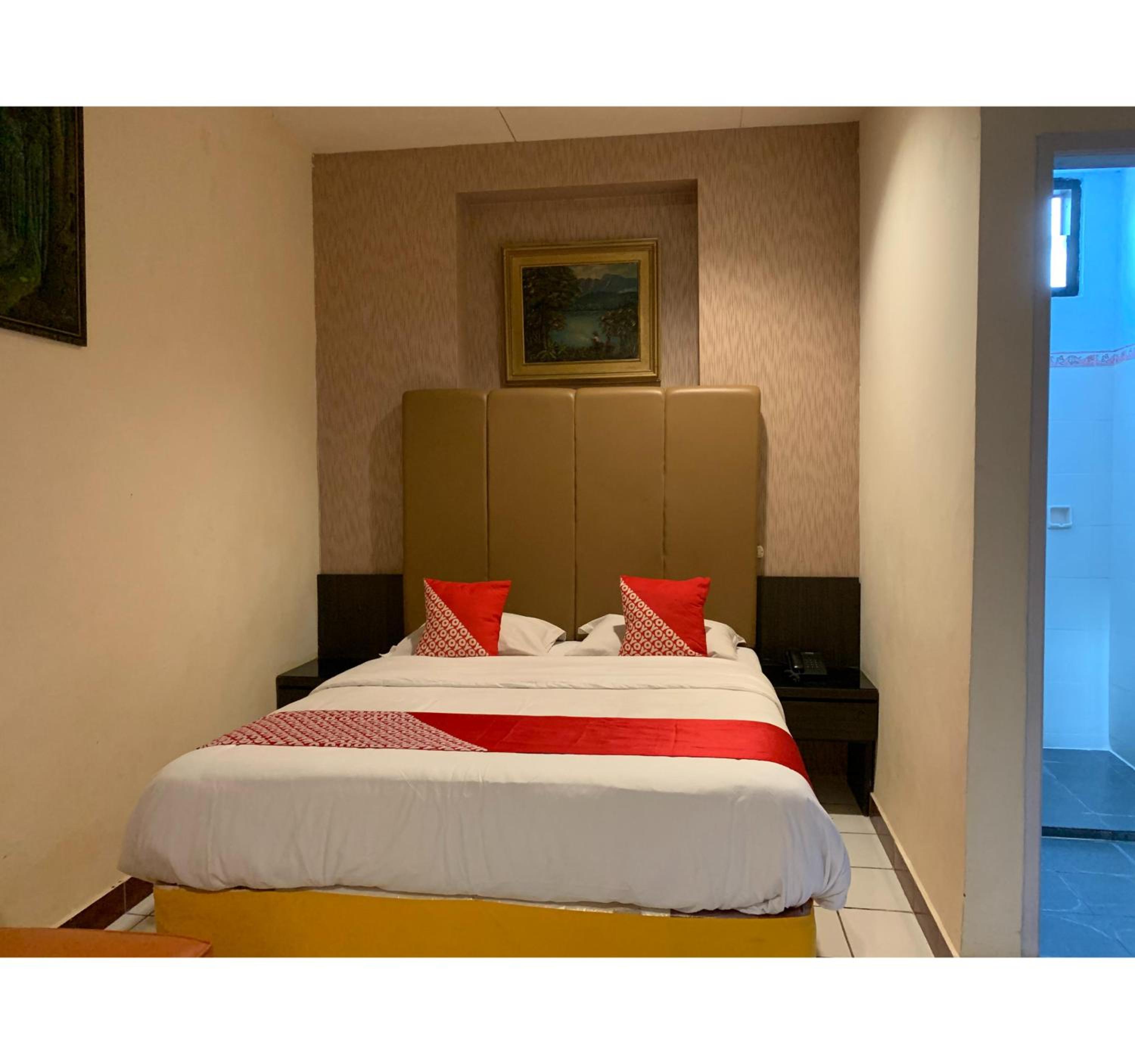 Standard Double Room photo 2