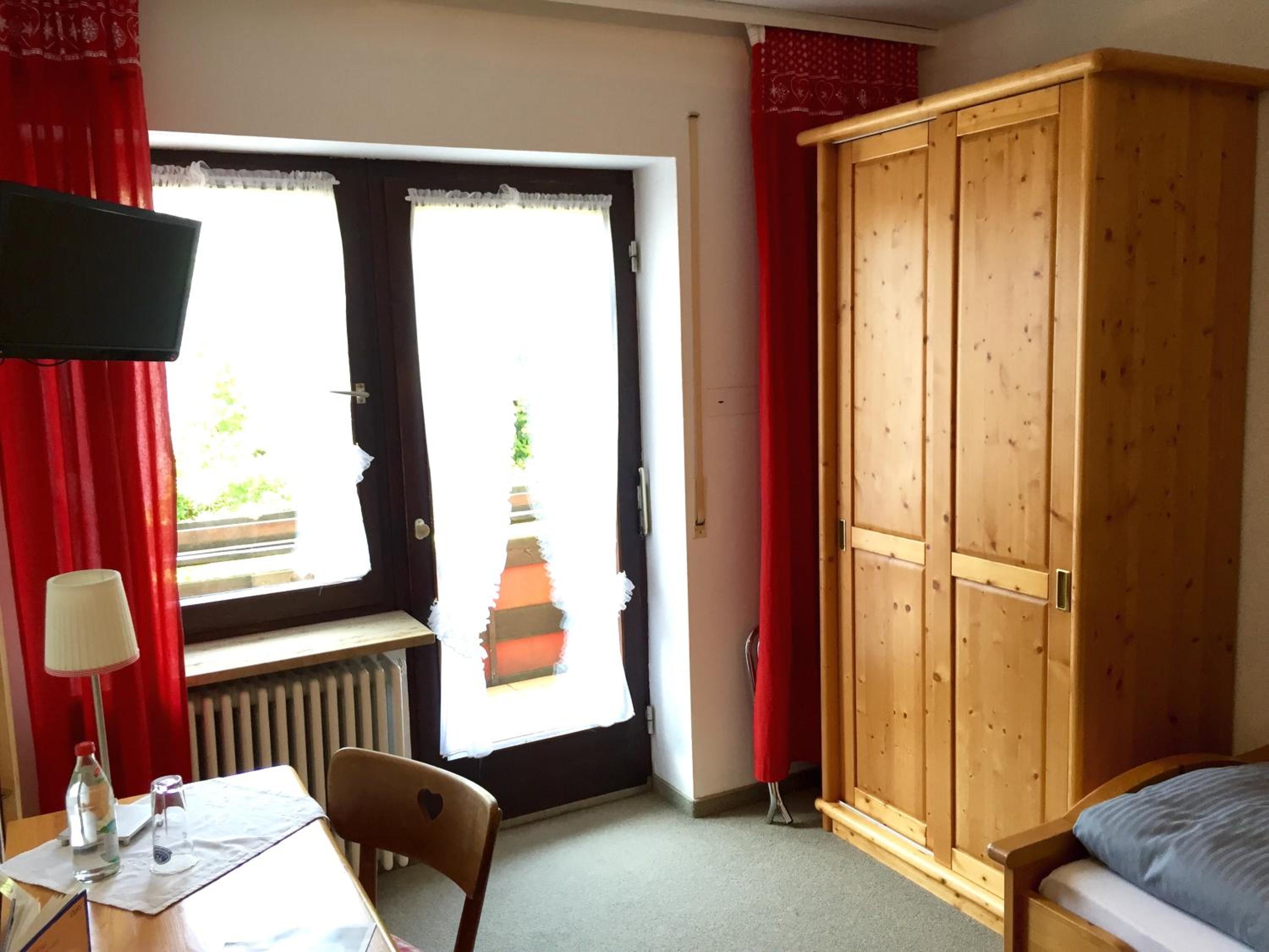 Budget Single Room