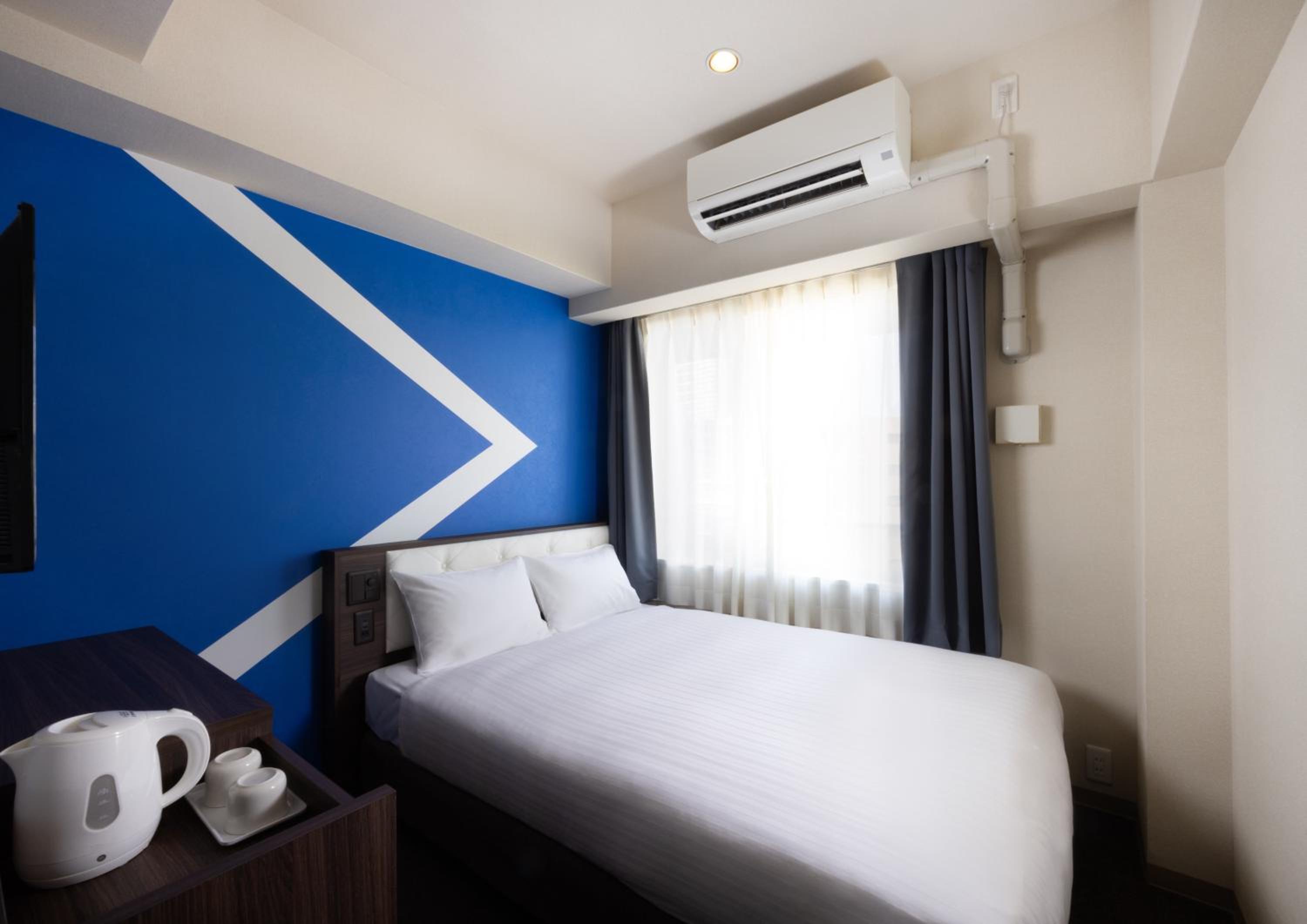Standard Double Room - Non-Smoking photo 3