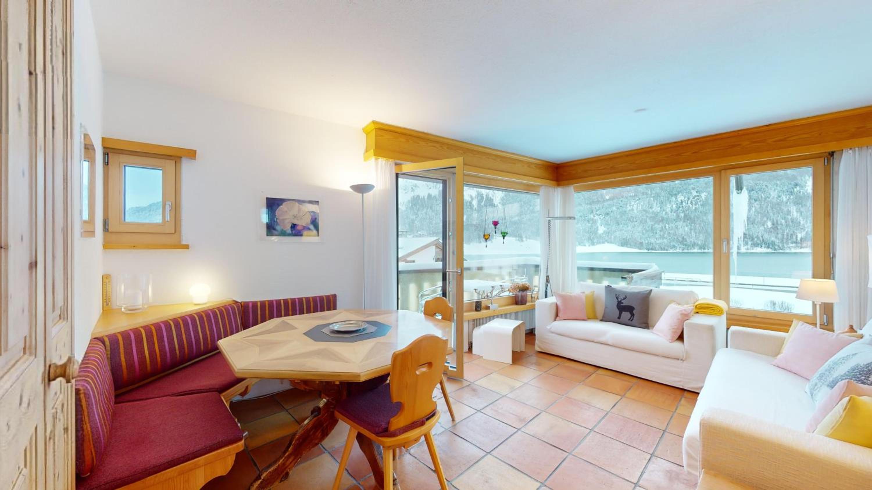 Apartment with Mountain View photo 1