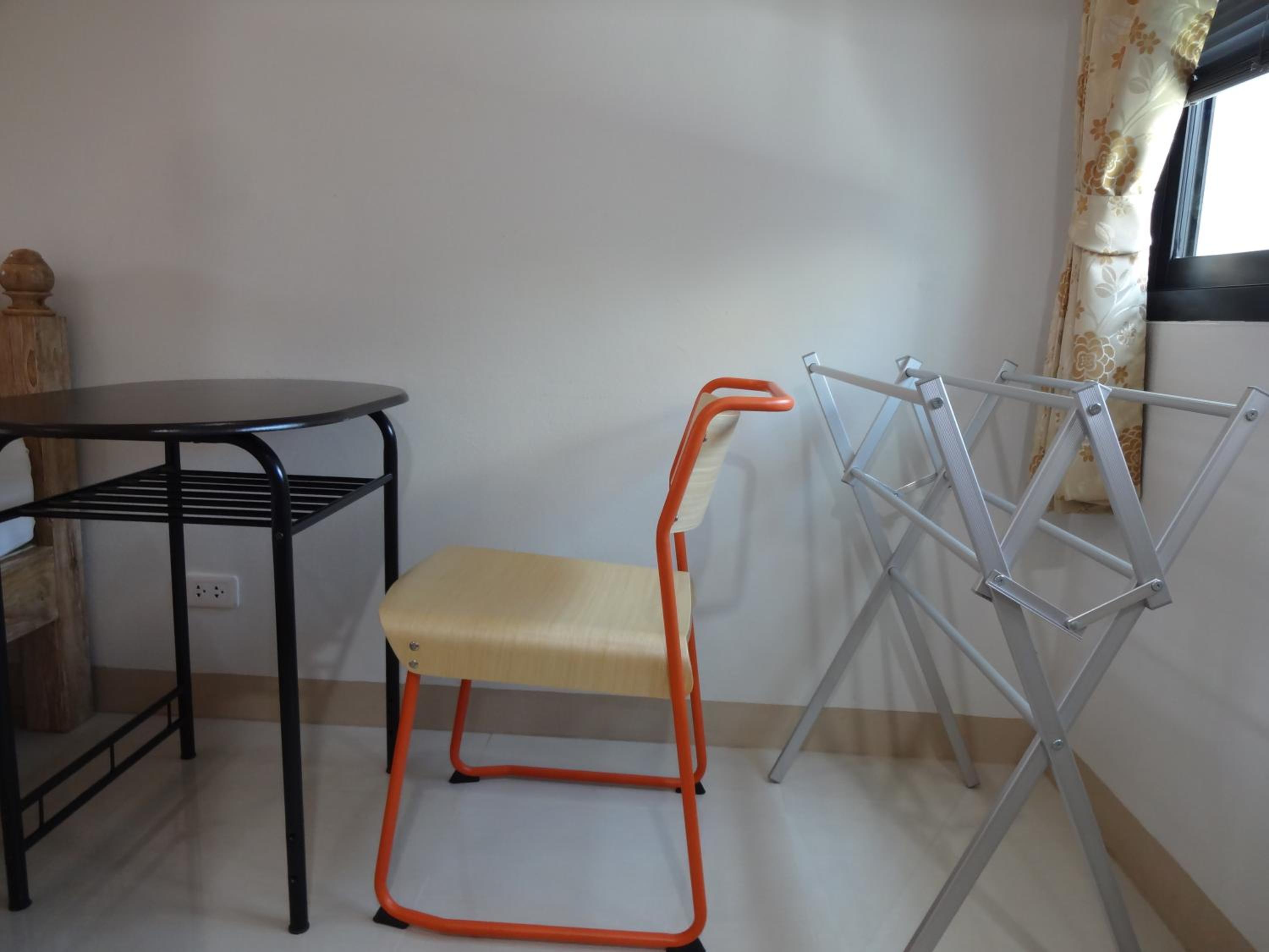 Standard Twin Room- Upper Floor - Photo 8