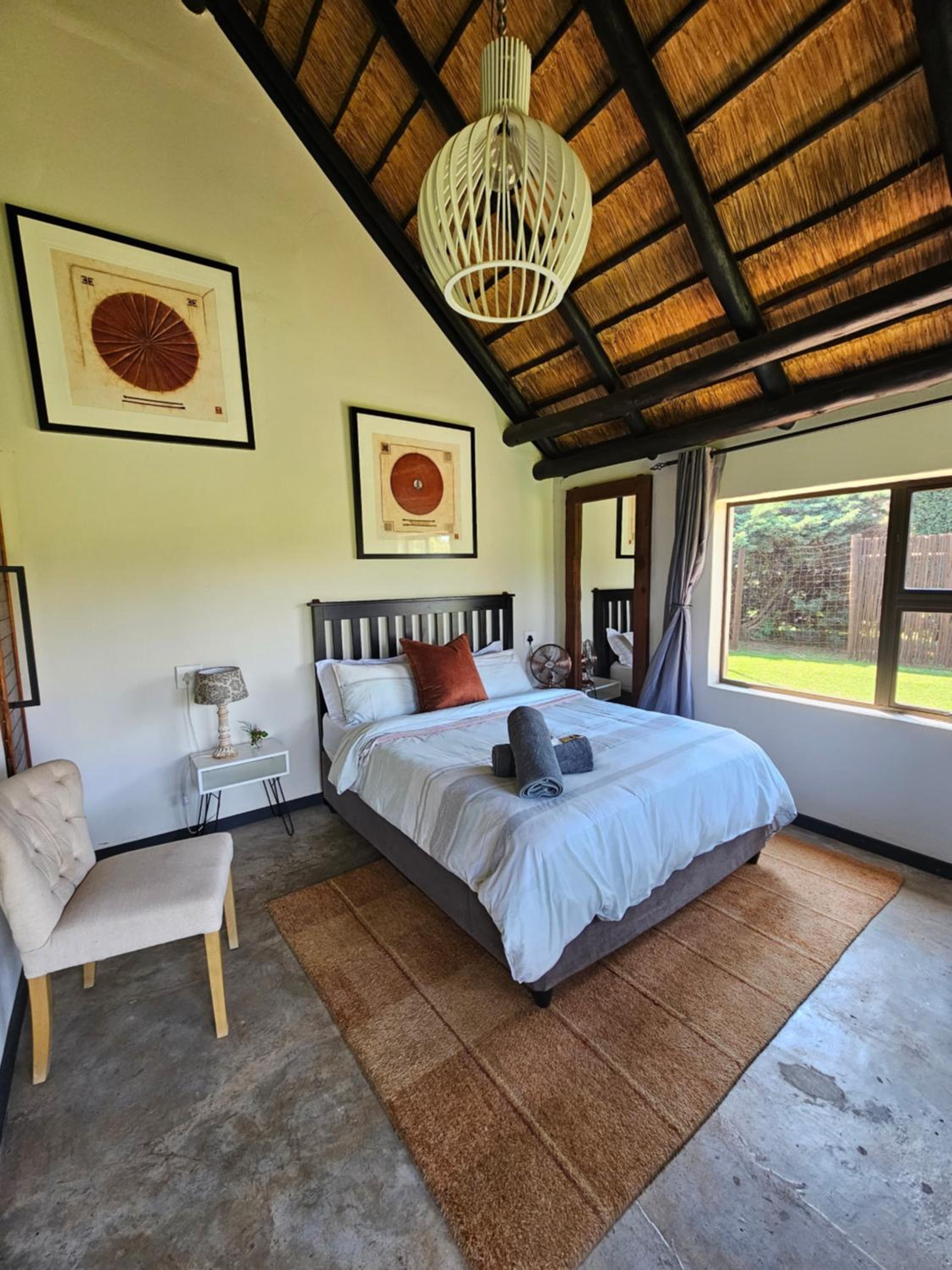 Economy Queen Room