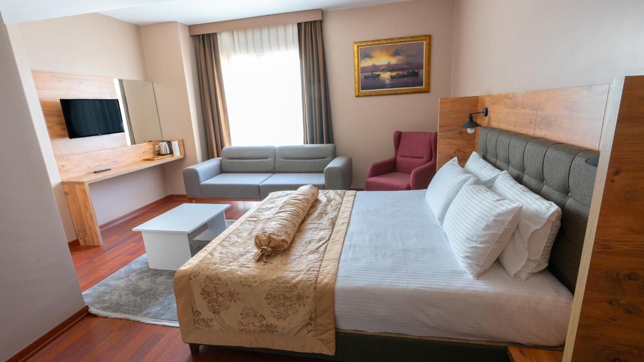 Deluxe Double or Twin Room - Photo 1