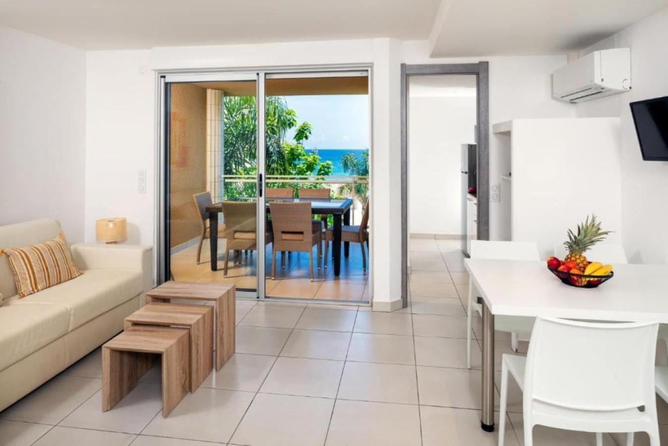 Two-Bedroom Apartment with Balcony and Sea View