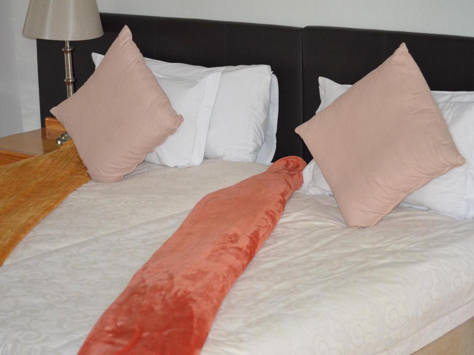 Comfort King Room photo 3