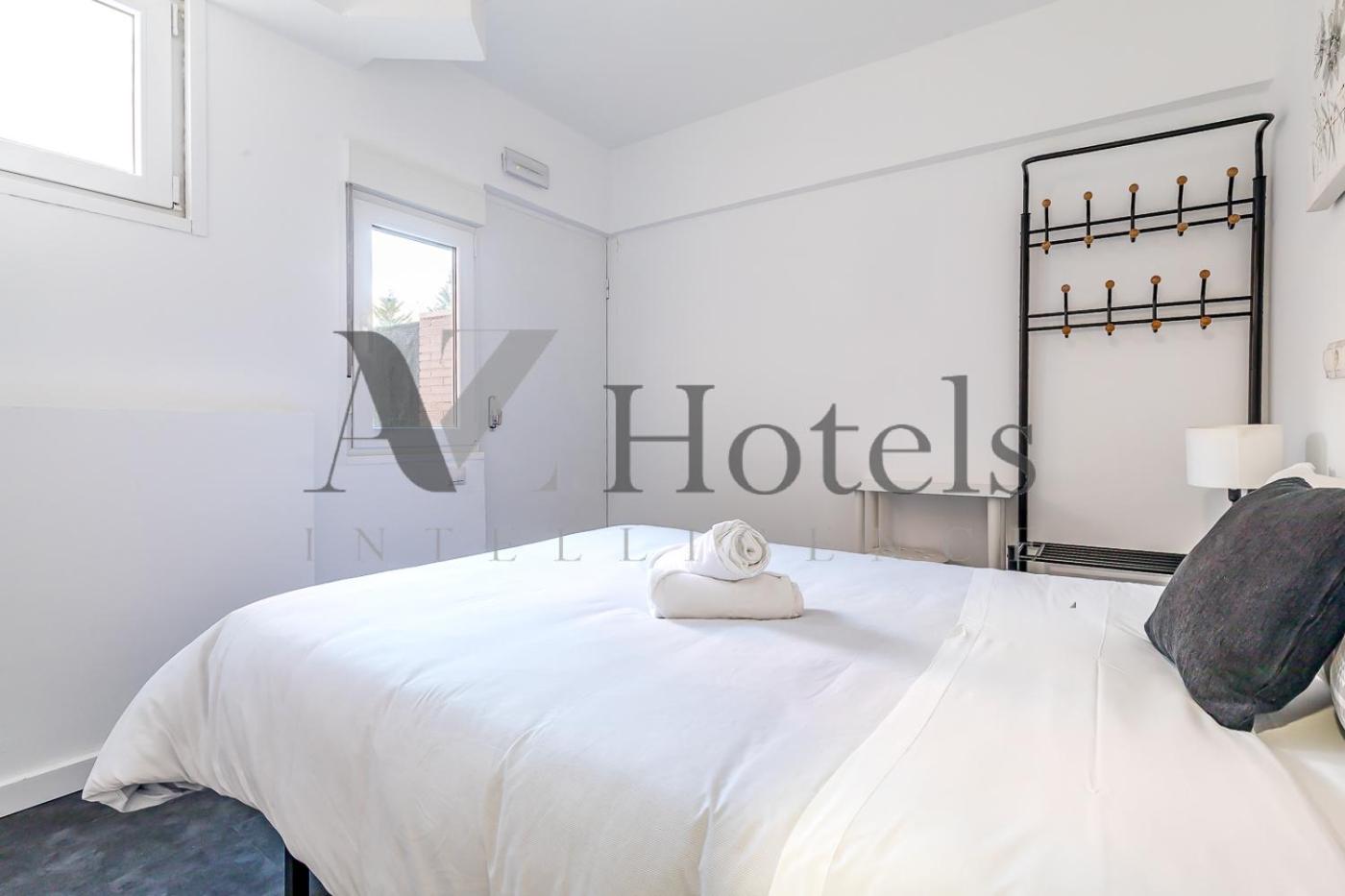 Double Room with Private Bathroom - Photo 1