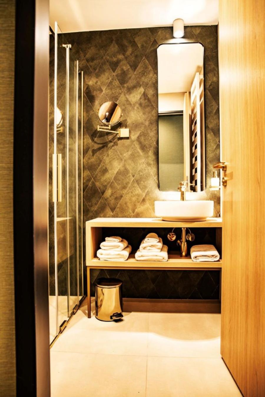 Economy Twin Room photo 3