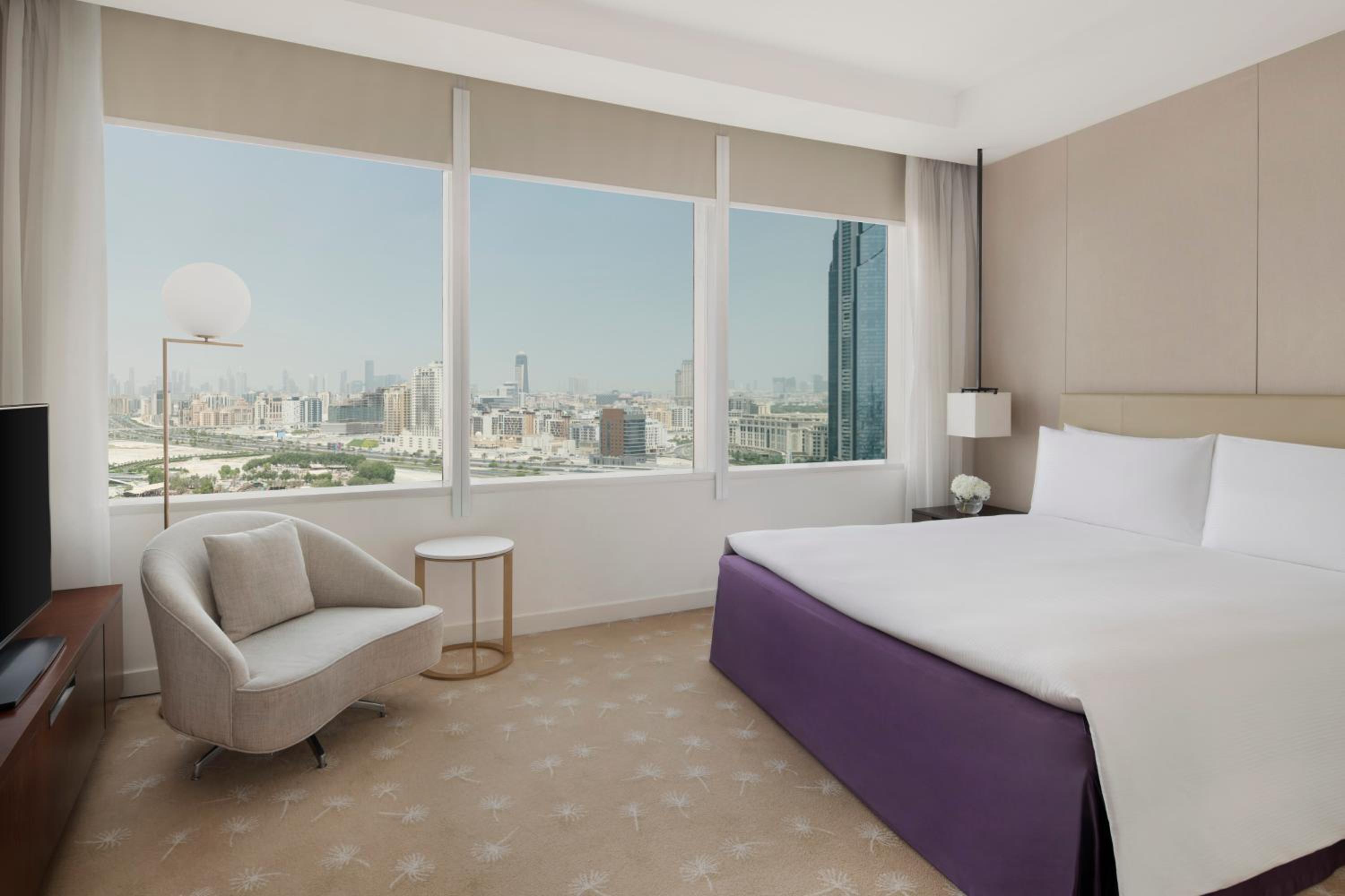 Two-Bedroom Suite - Club Lounge Access