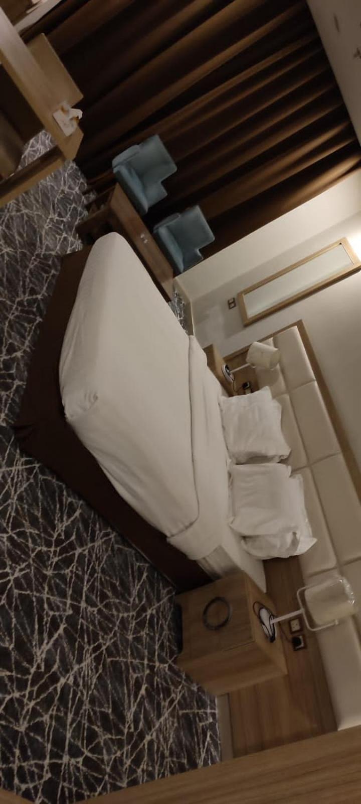 Double Room with Spa Bath photo 2