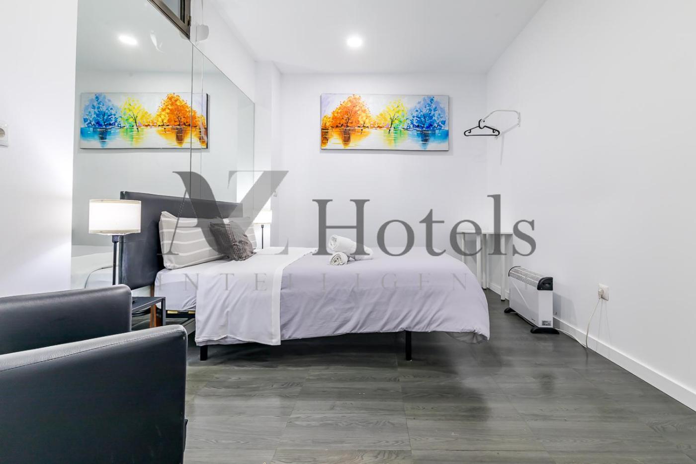 Double Room with Private Bathroom - Semi-basement - Photo 19