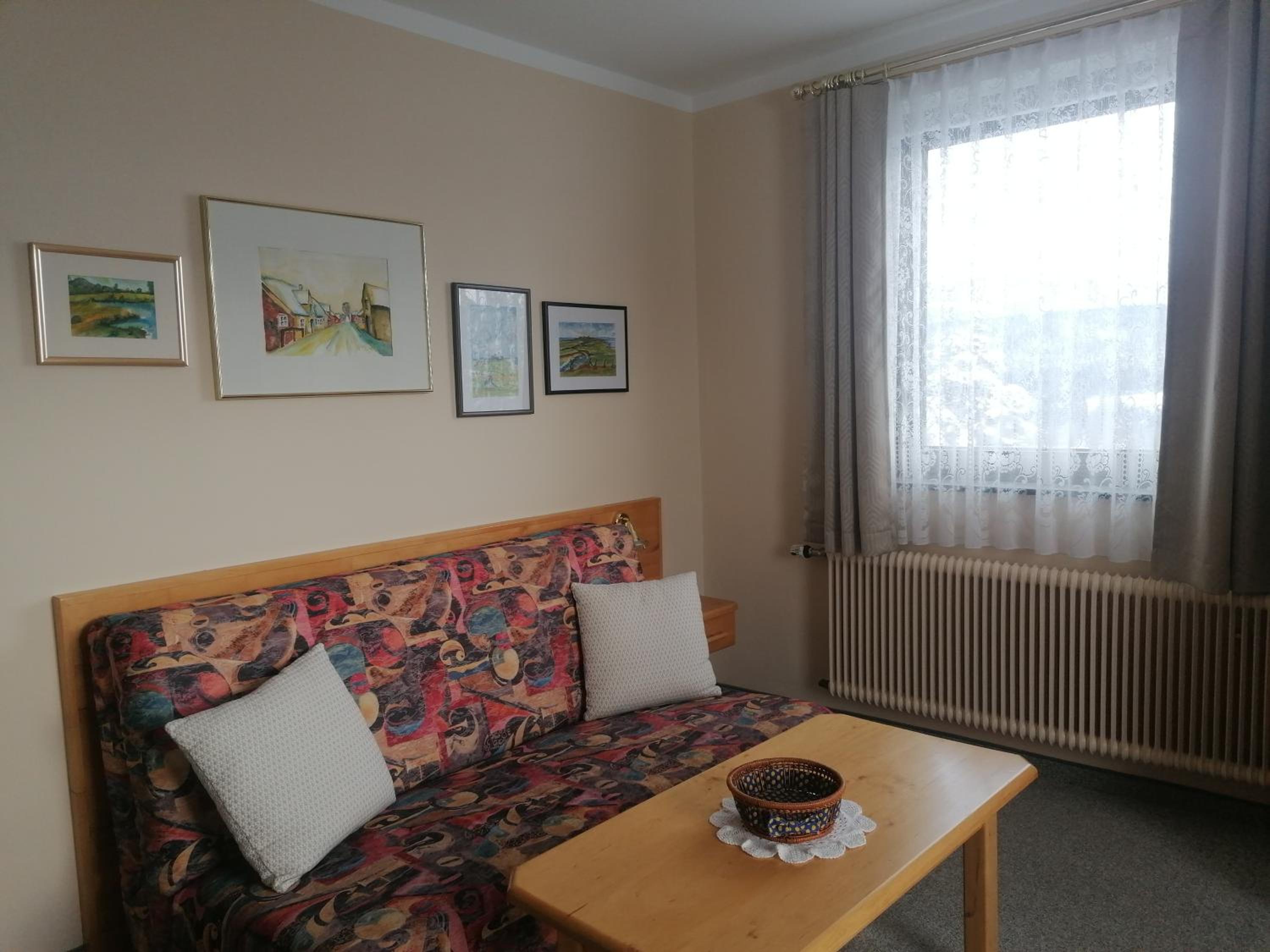 Apartment with Balcony - Photo 14