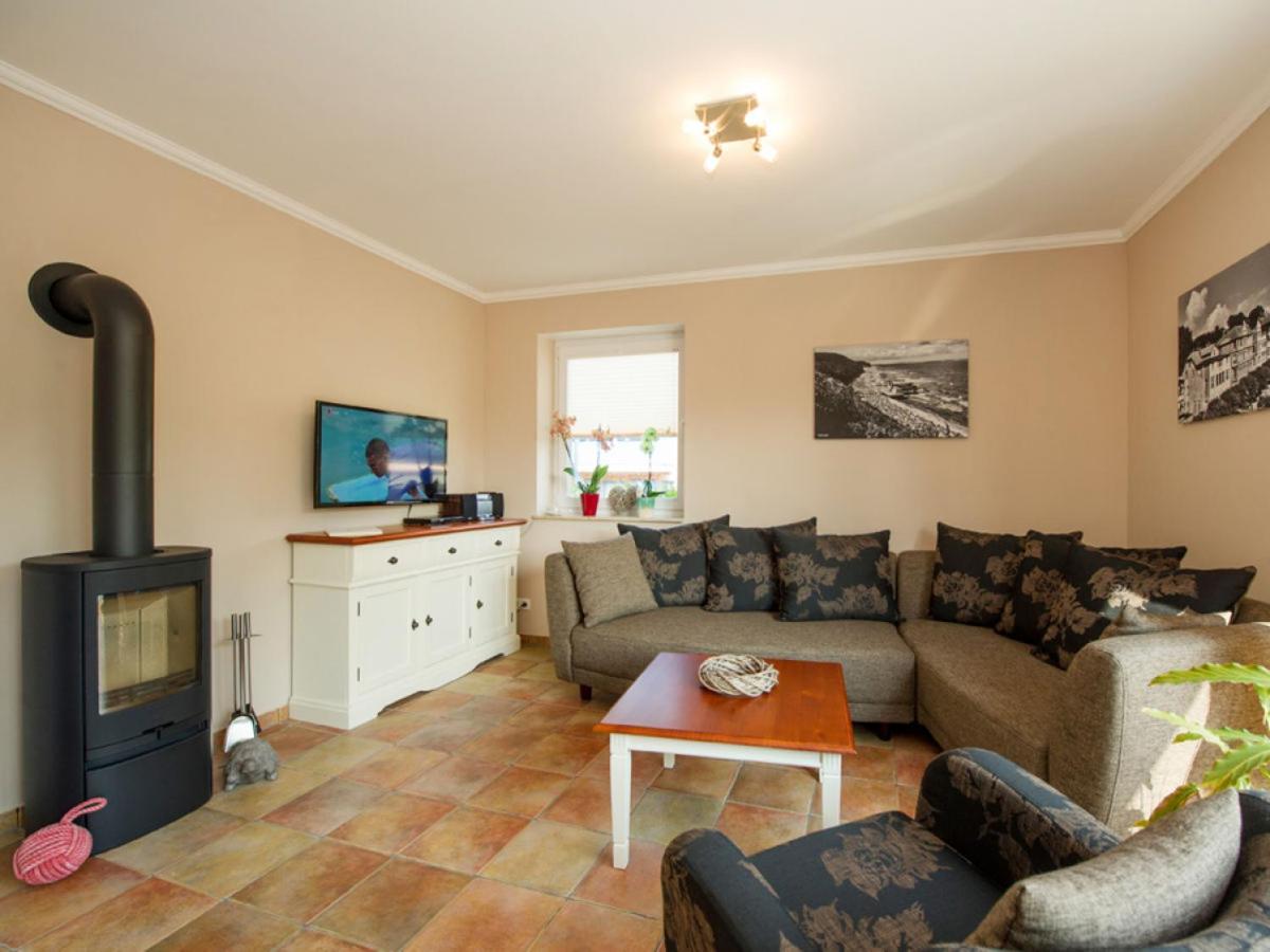 Two-Bedroom House photo 1