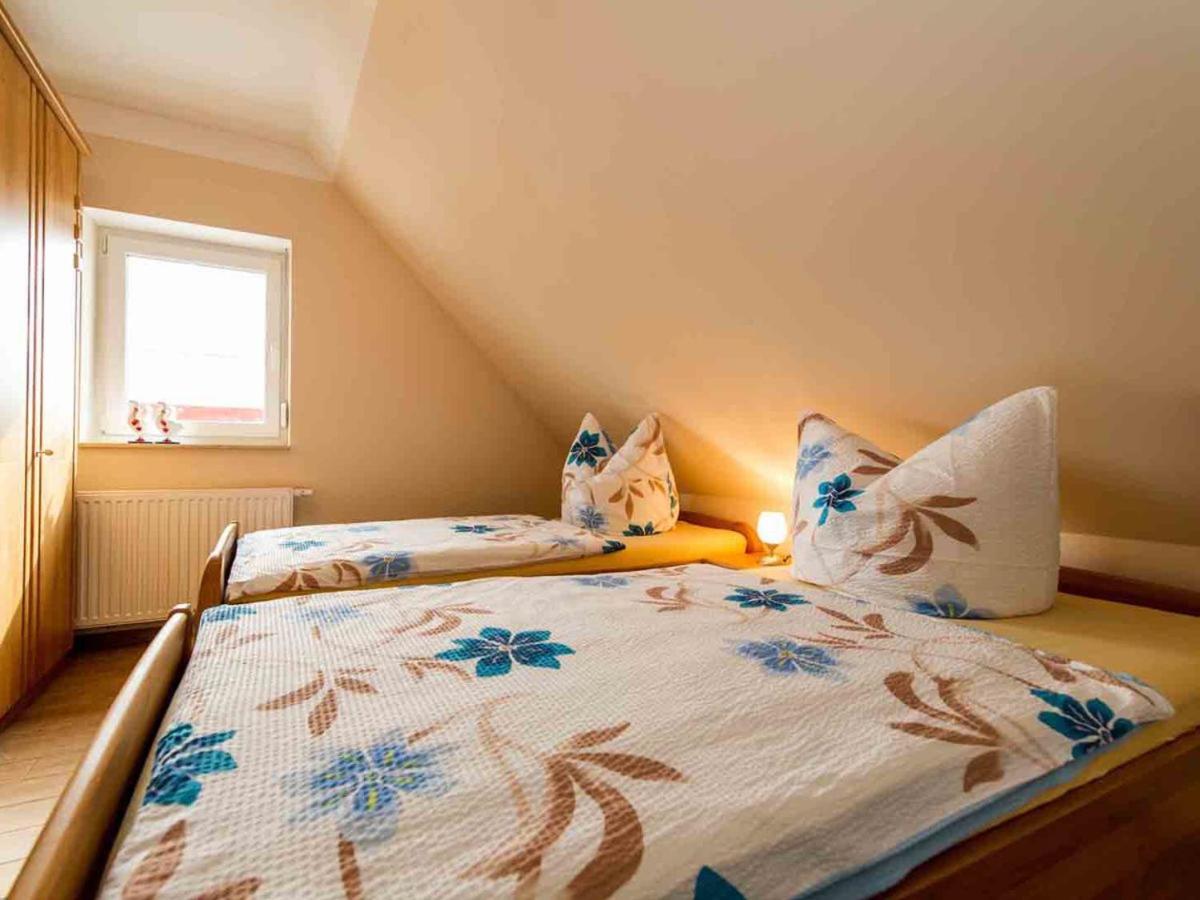 Two-Bedroom House photo 2