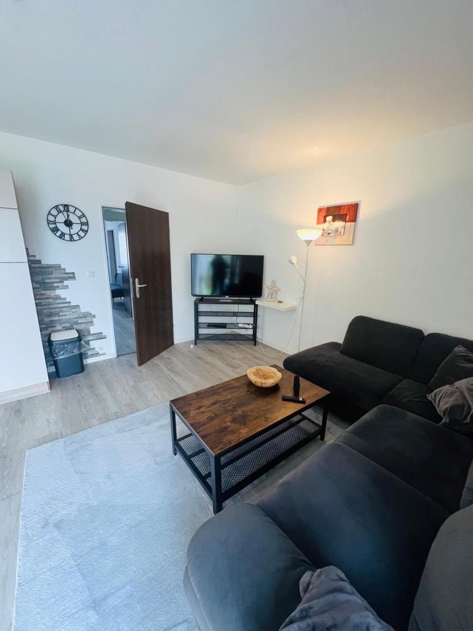 Three-Bedroom Apartment photo 1