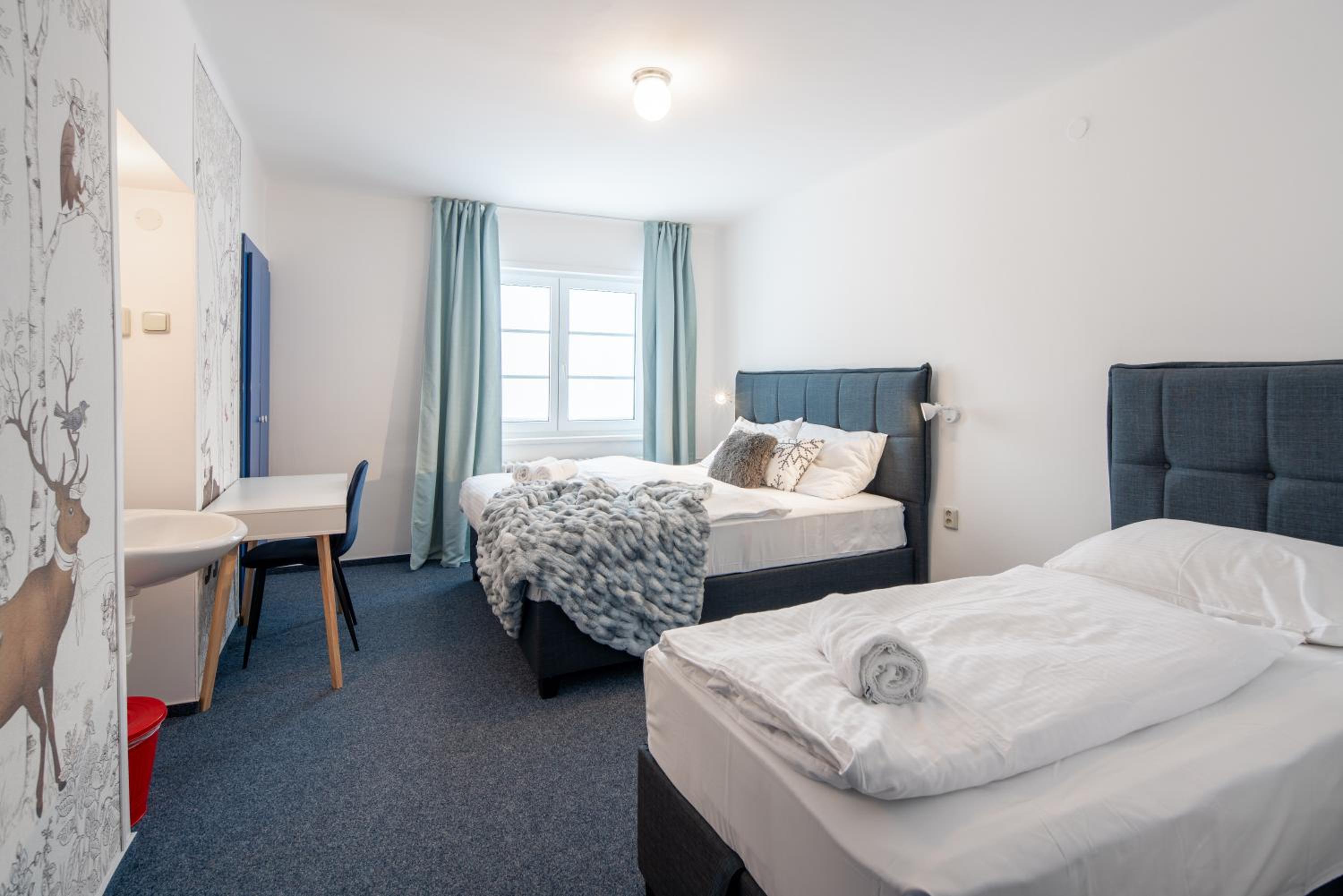 Triple Room with Shared Bathroom photo 1