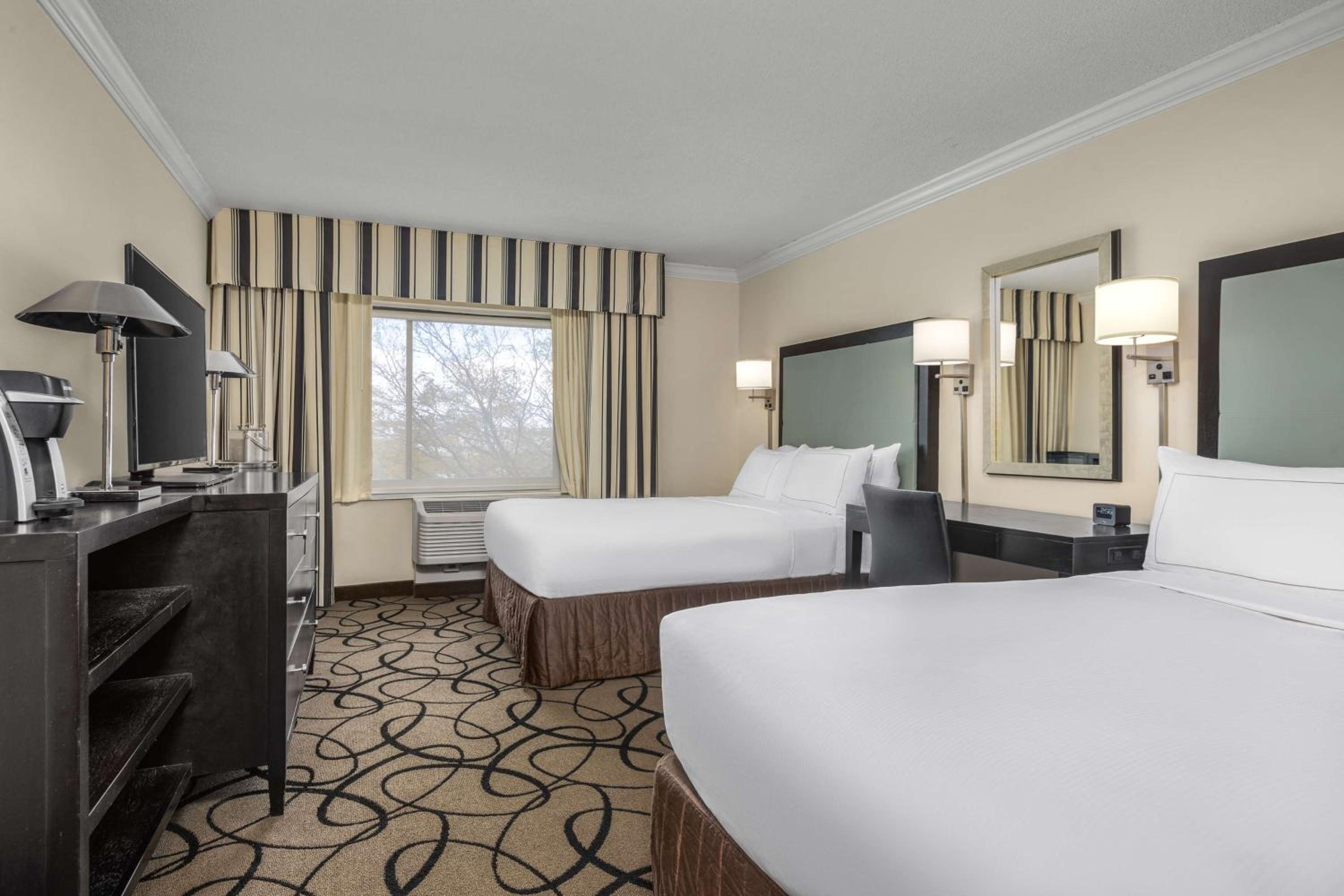 Comfortable stay in a cozy double room awaits you!