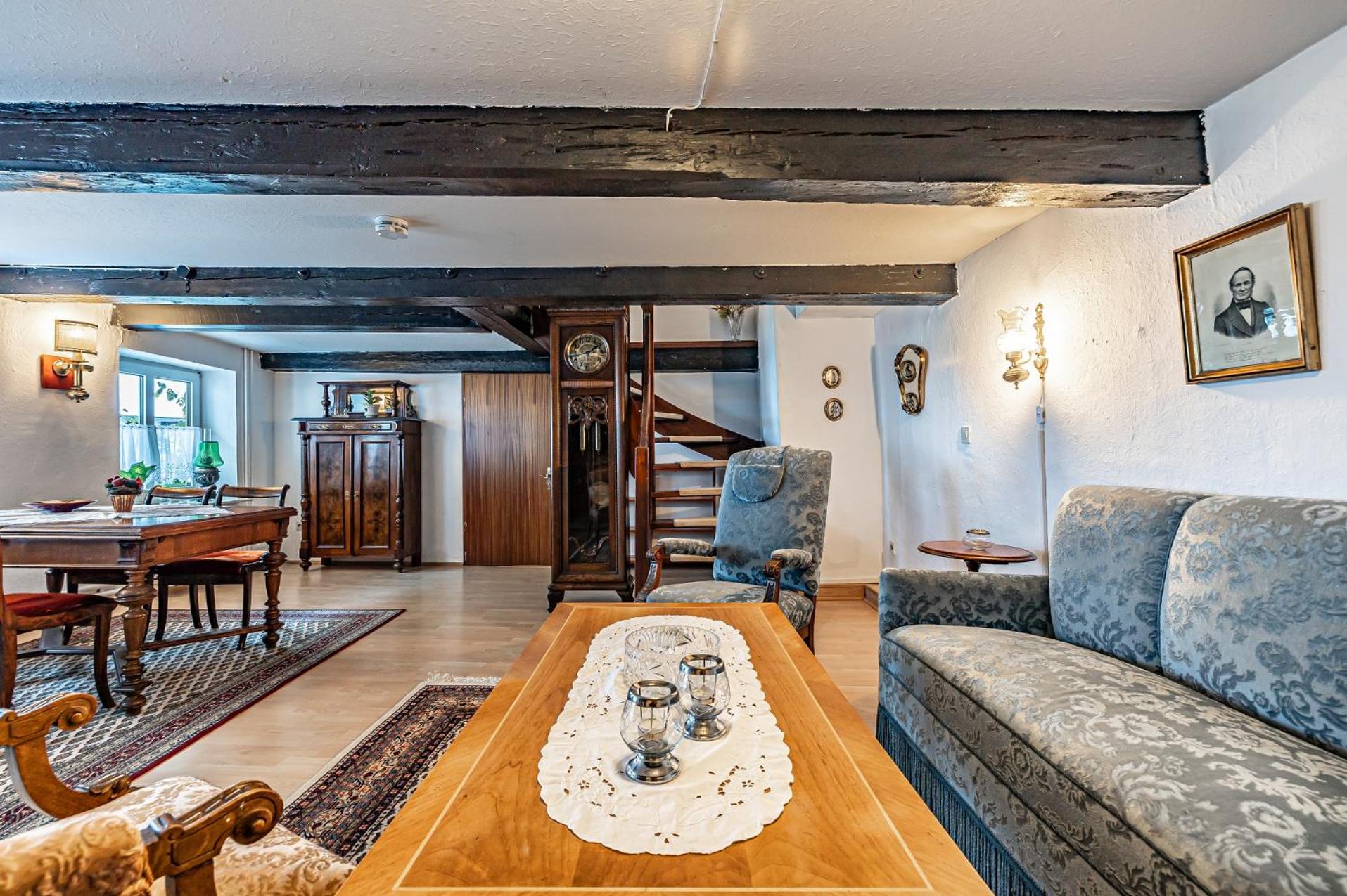 Apartment - Split Level photo 2
