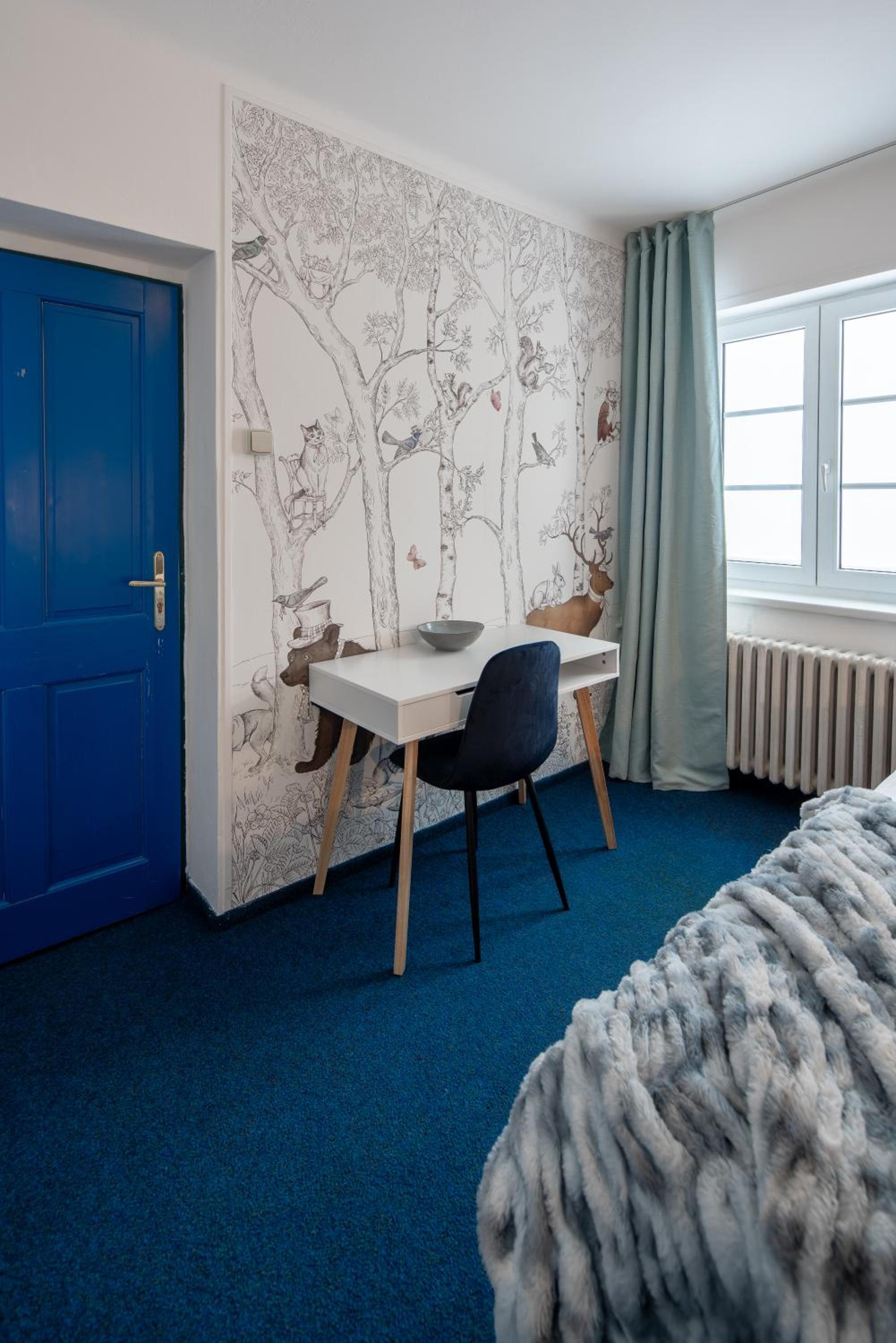 Double Room with Shared Bathroom photo 3