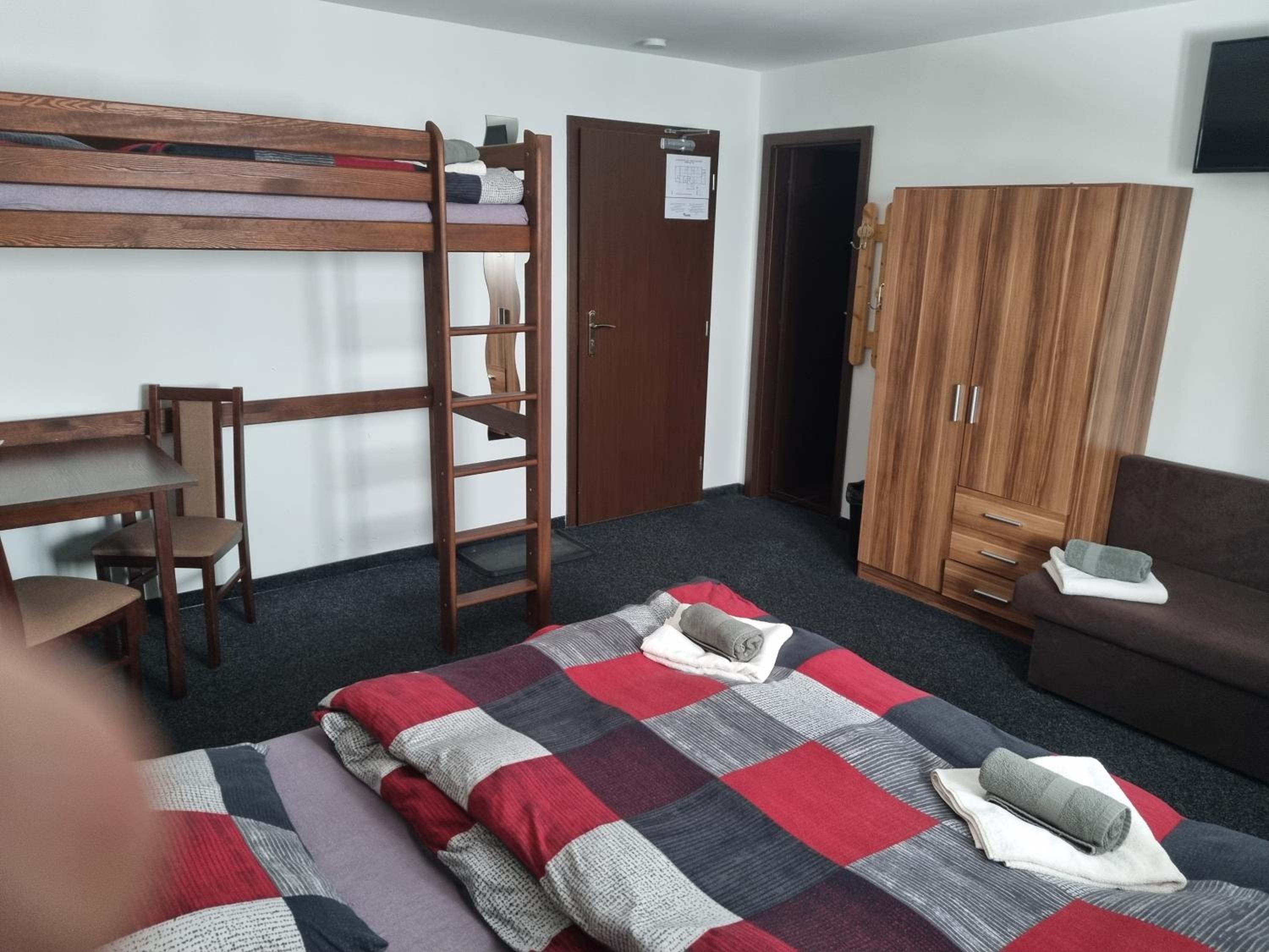 Quadruple Room photo 3