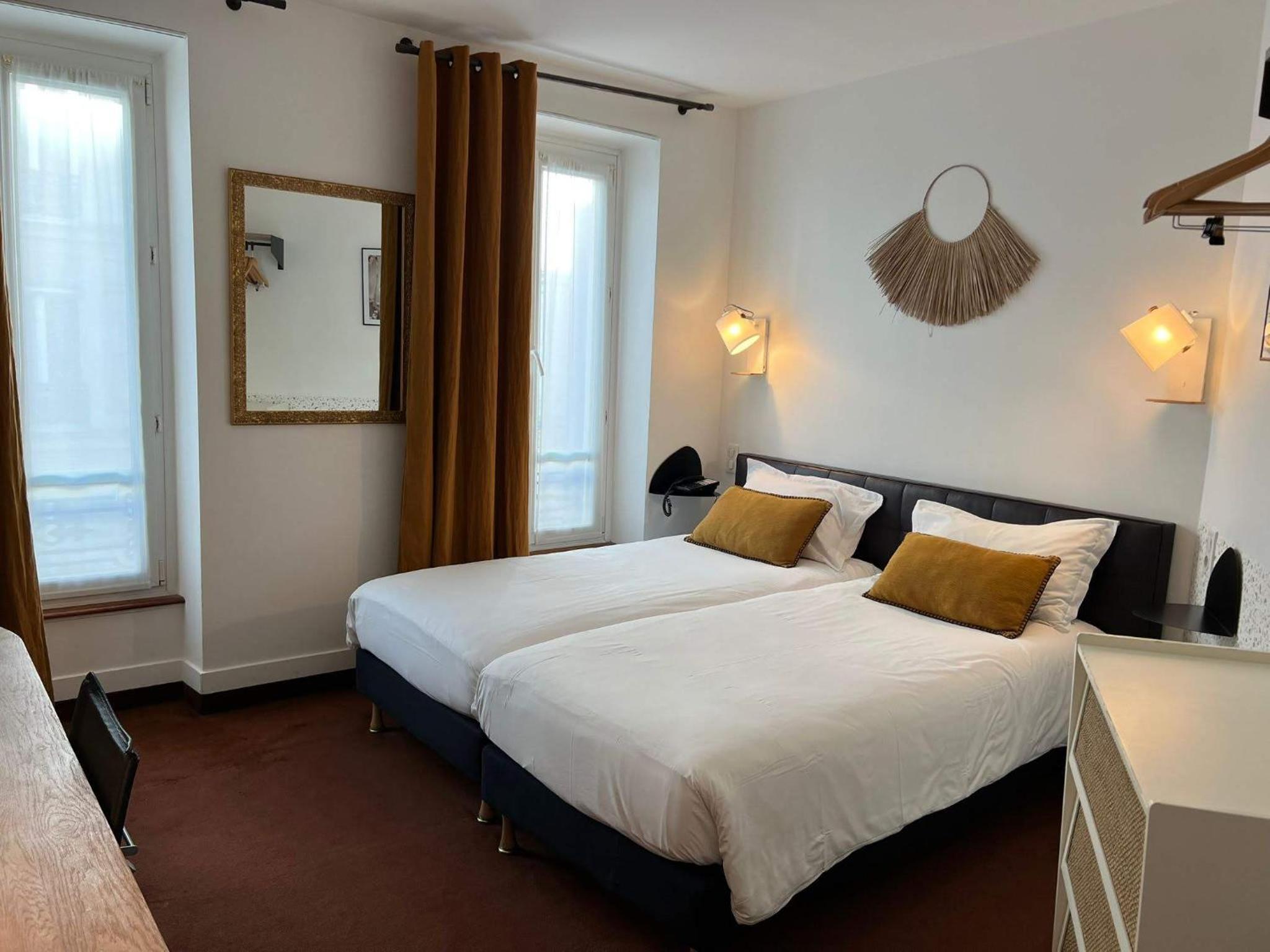 Superior Twin Room