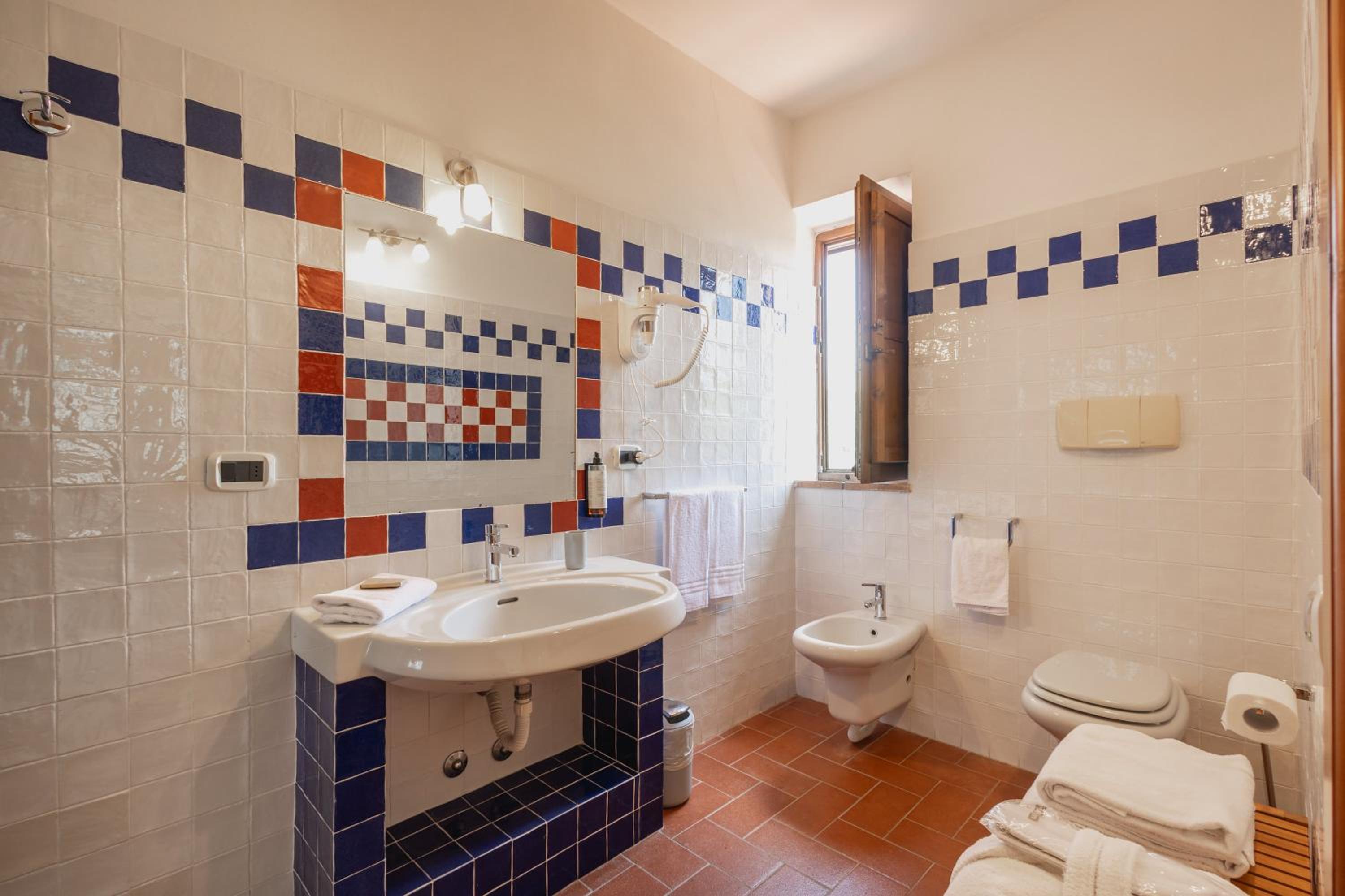 Junior Suite - Photo 4