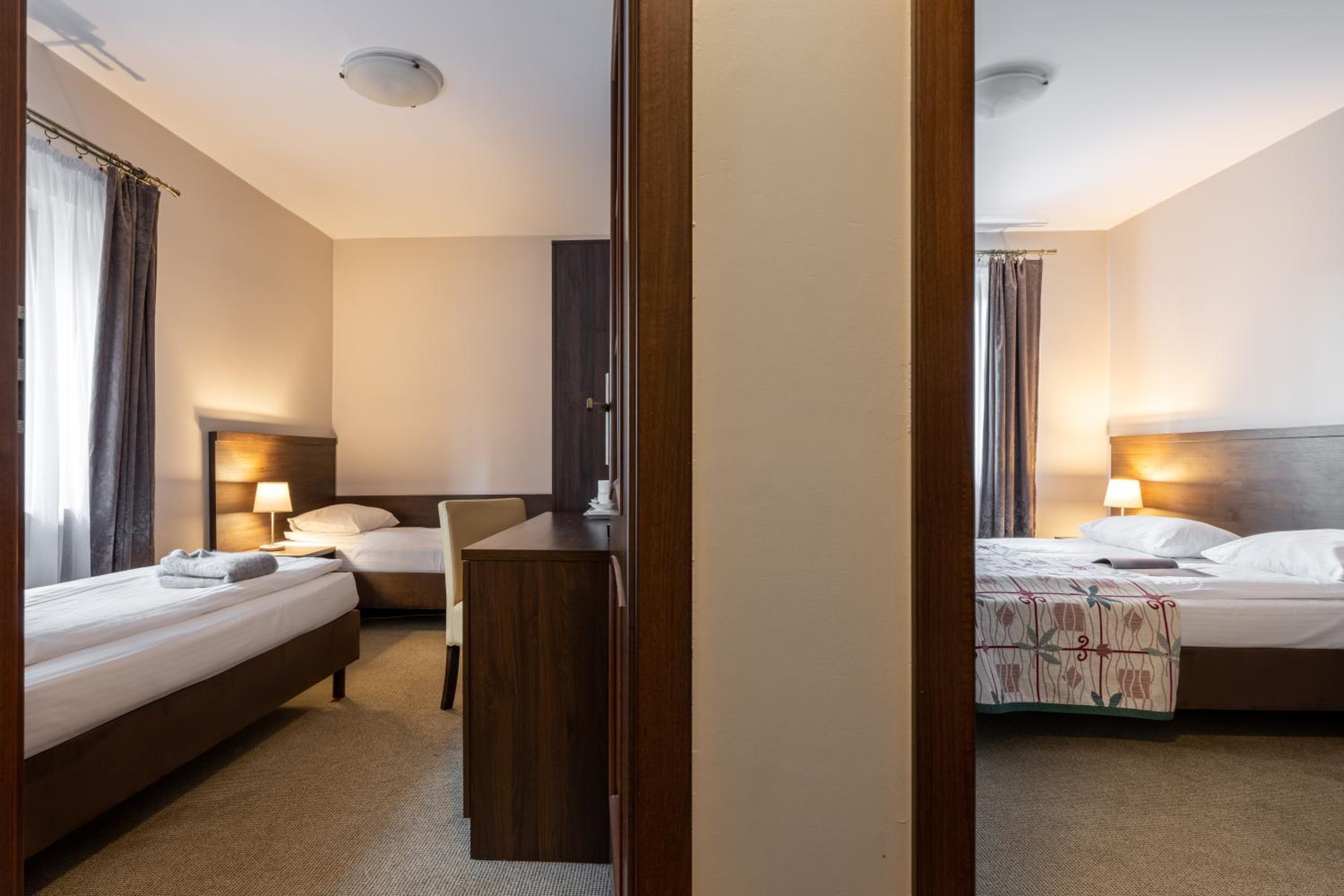 Standard Studio