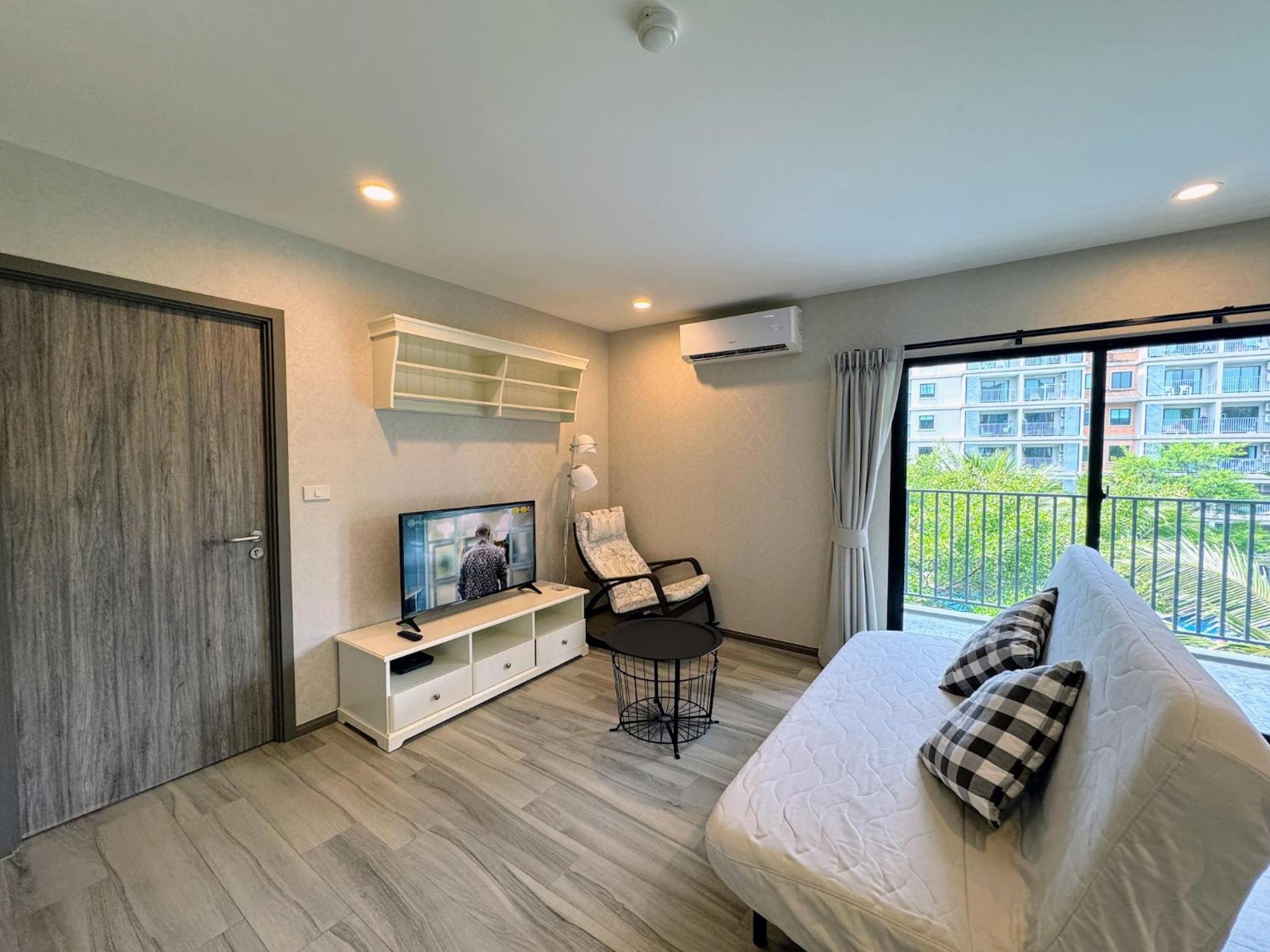 Two-Bedroom Apartment with Pool View