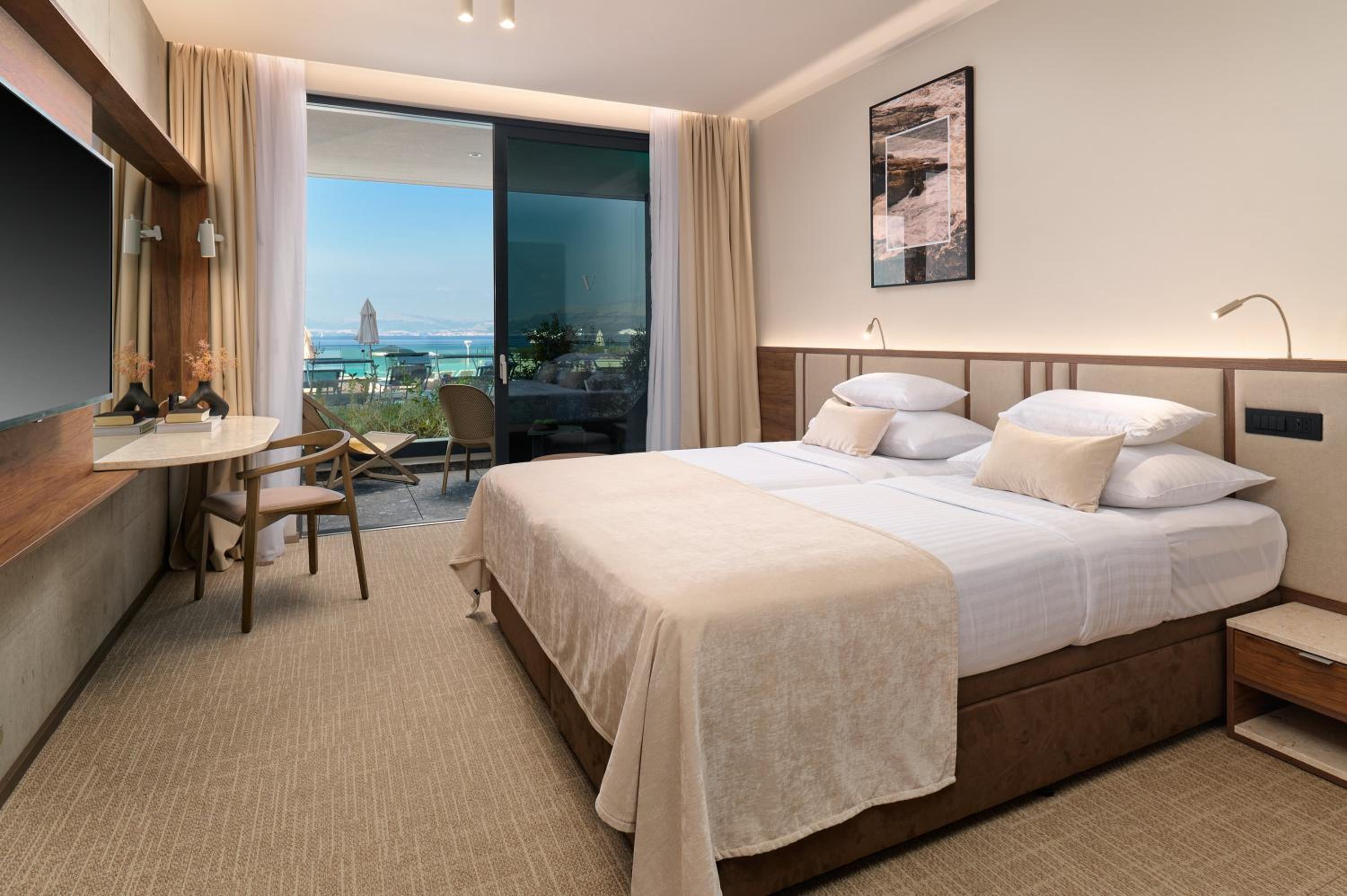 Quarto Familiar Superior Conectado com Vista para o Mar e Varanda