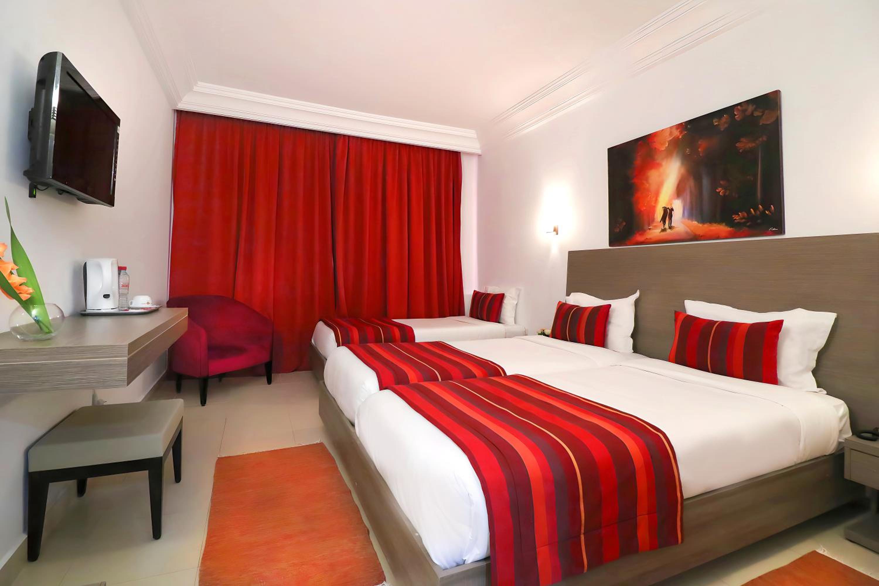Triple Room with Private Bathroom