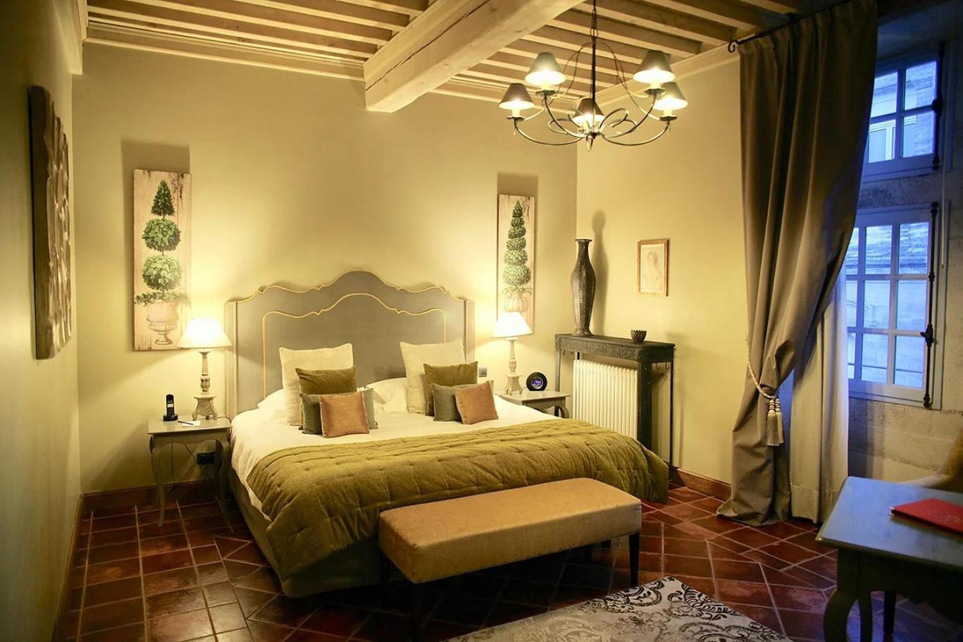 Deluxe Double Room - Photo 10
