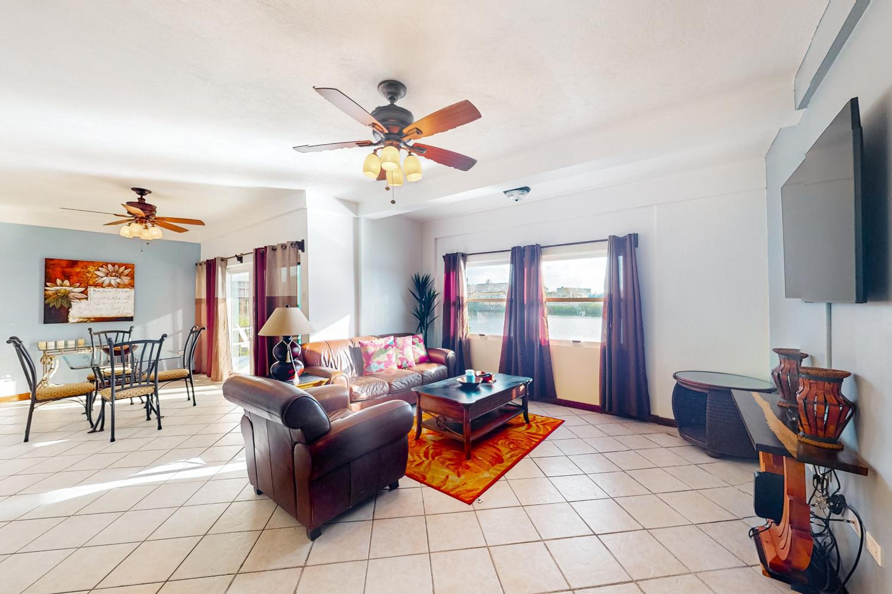 Three-Bedroom Villa photo 1