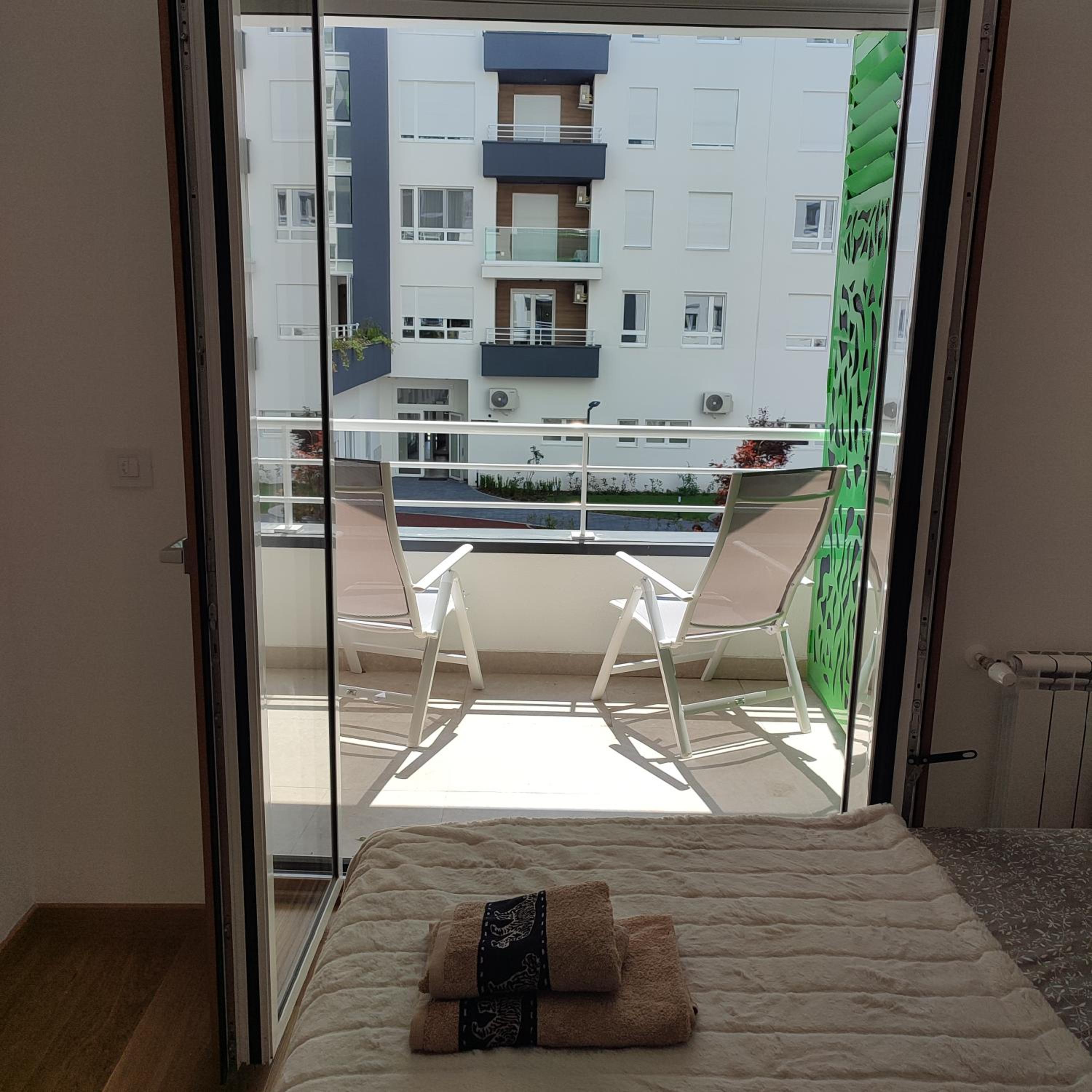 One-Bedroom Apartment photo 3