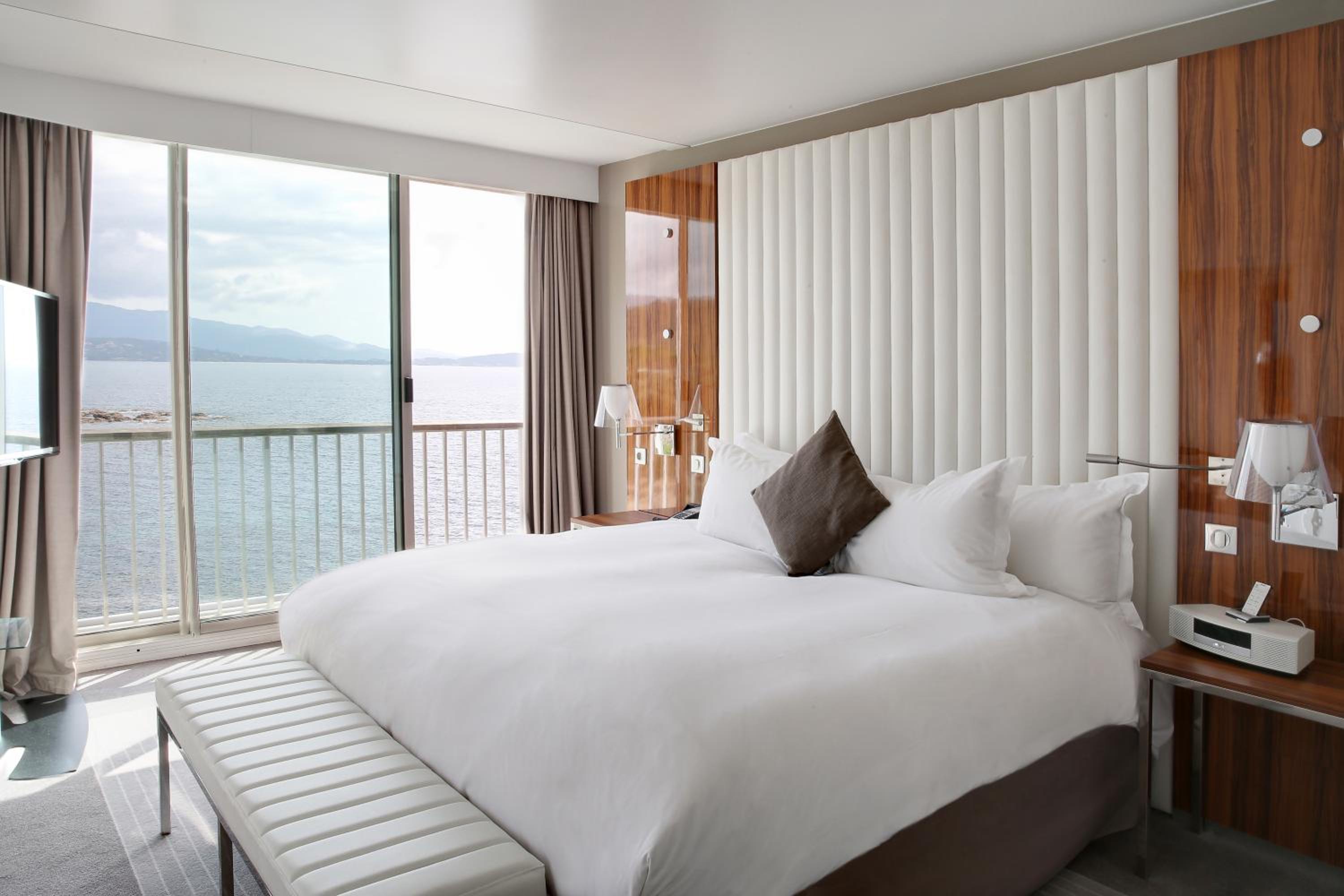 King Suite with Terrace and Sea View - Photo 1
