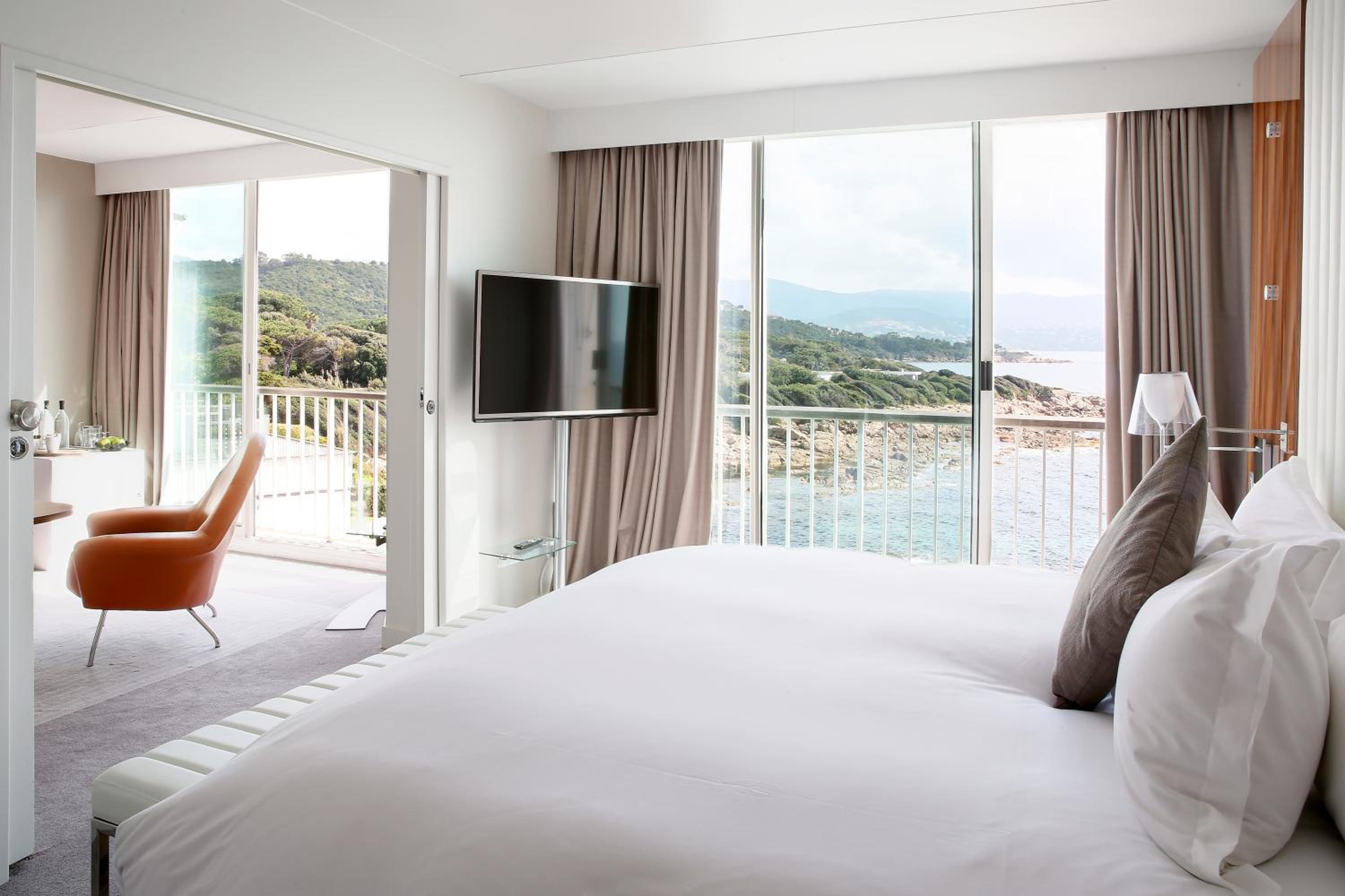 King Suite with Terrace and Sea View - Photo 5
