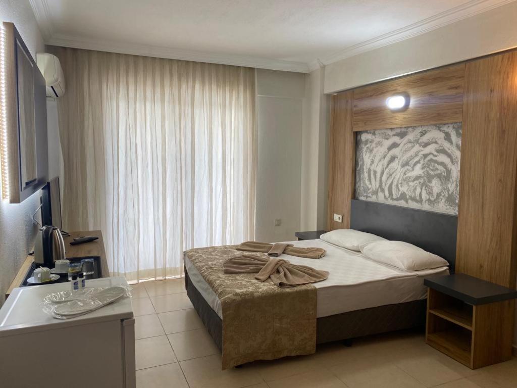 Standard Double Room - Photo 1