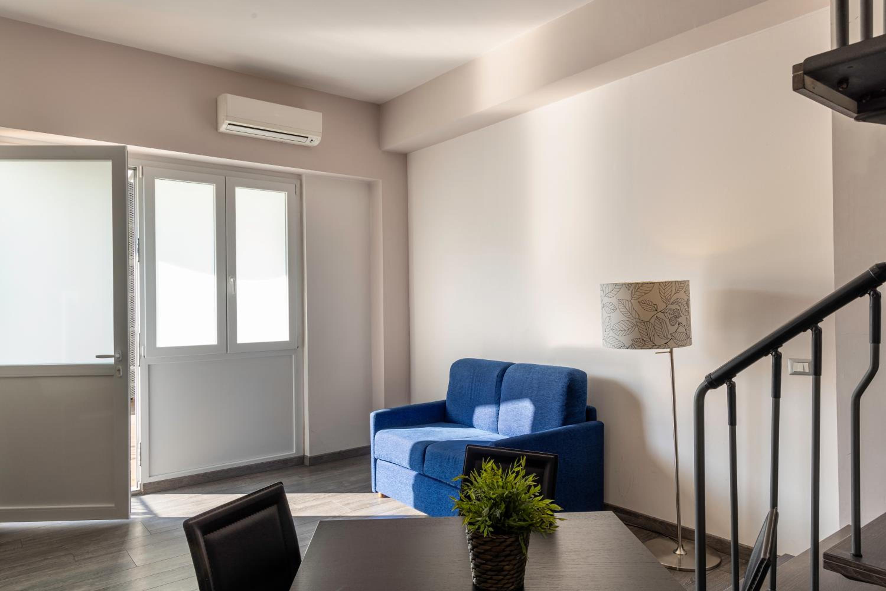 Family Room with Private Bathroom - Photo 1
