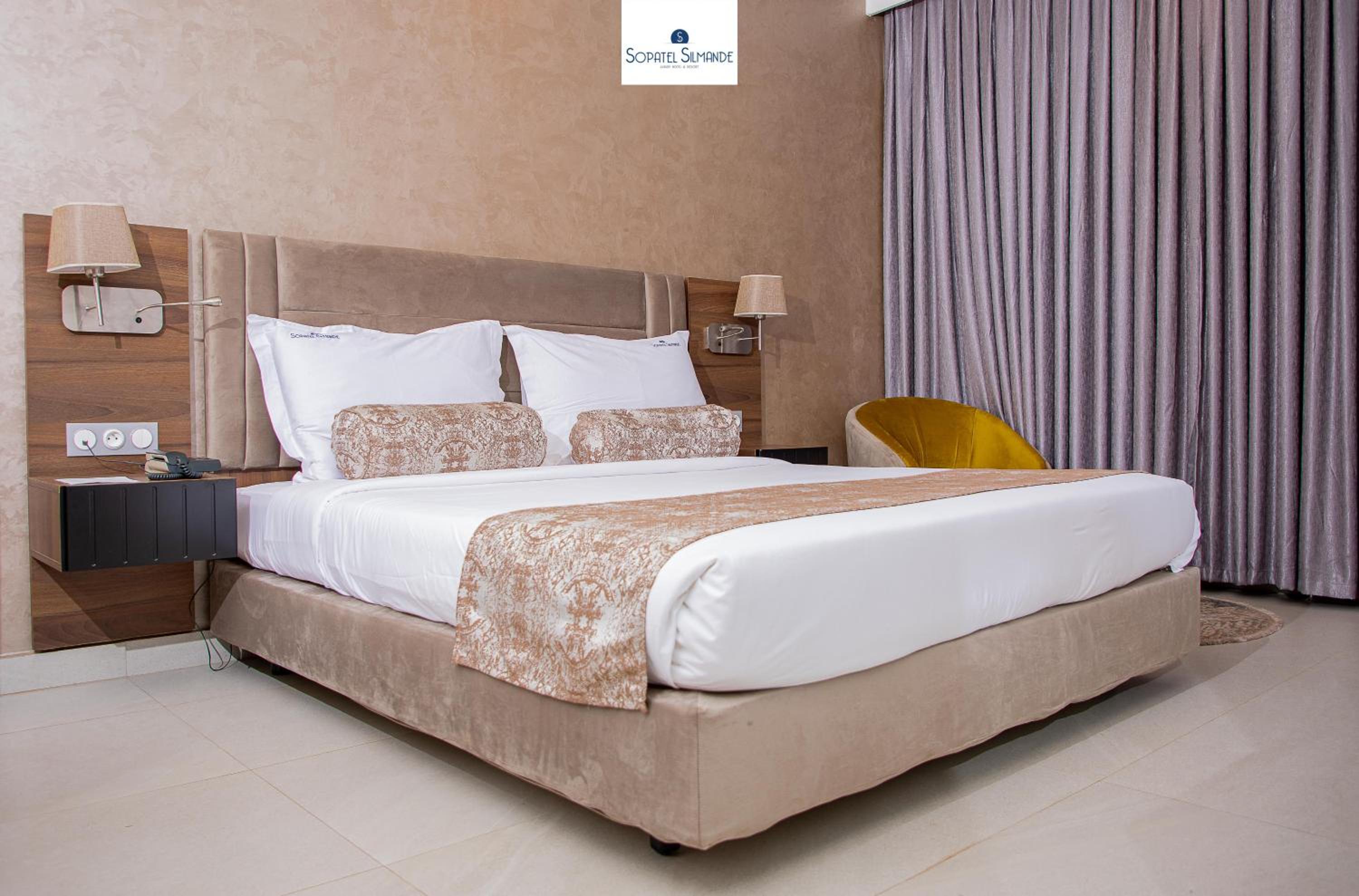 Standard Double Room - Photo 8