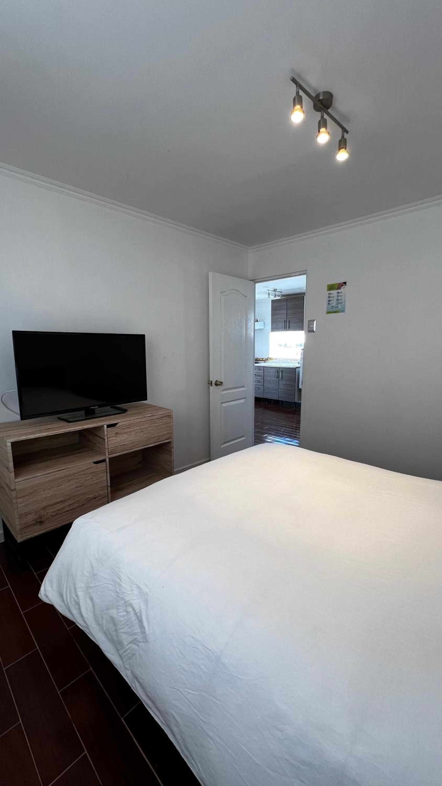 One-Bedroom House photo 3