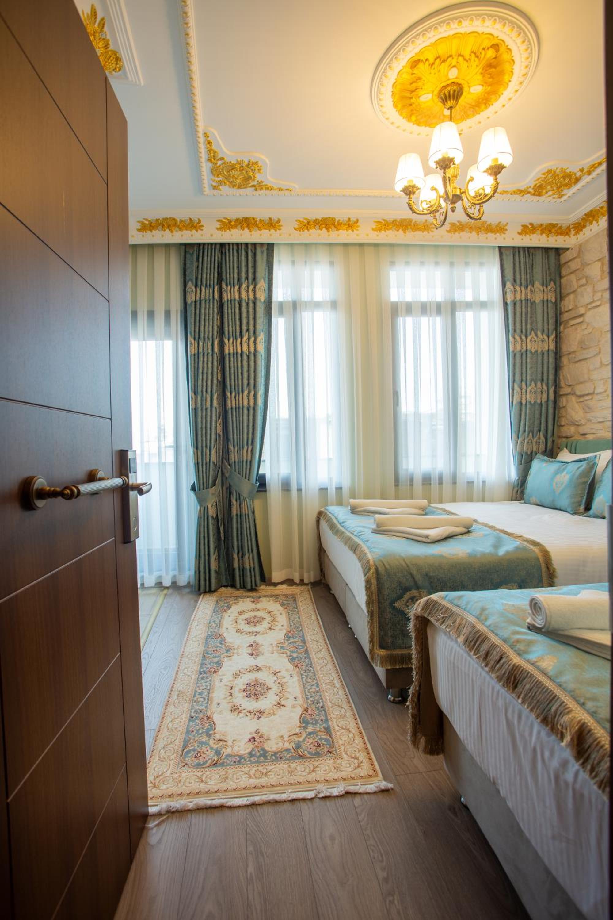 Deluxe Triple Room with Sea View photo 1