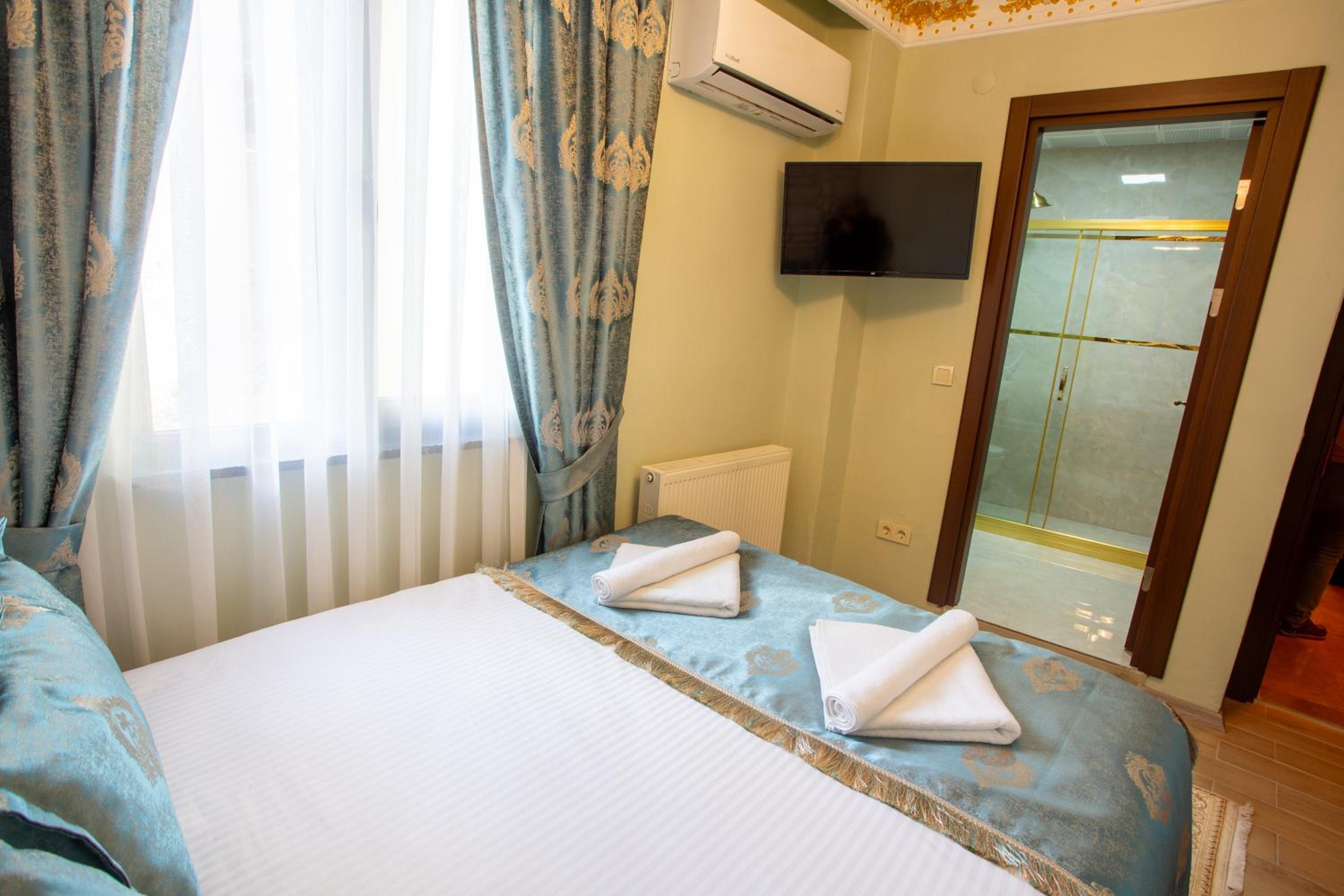 Double Room with Garden View photo 3