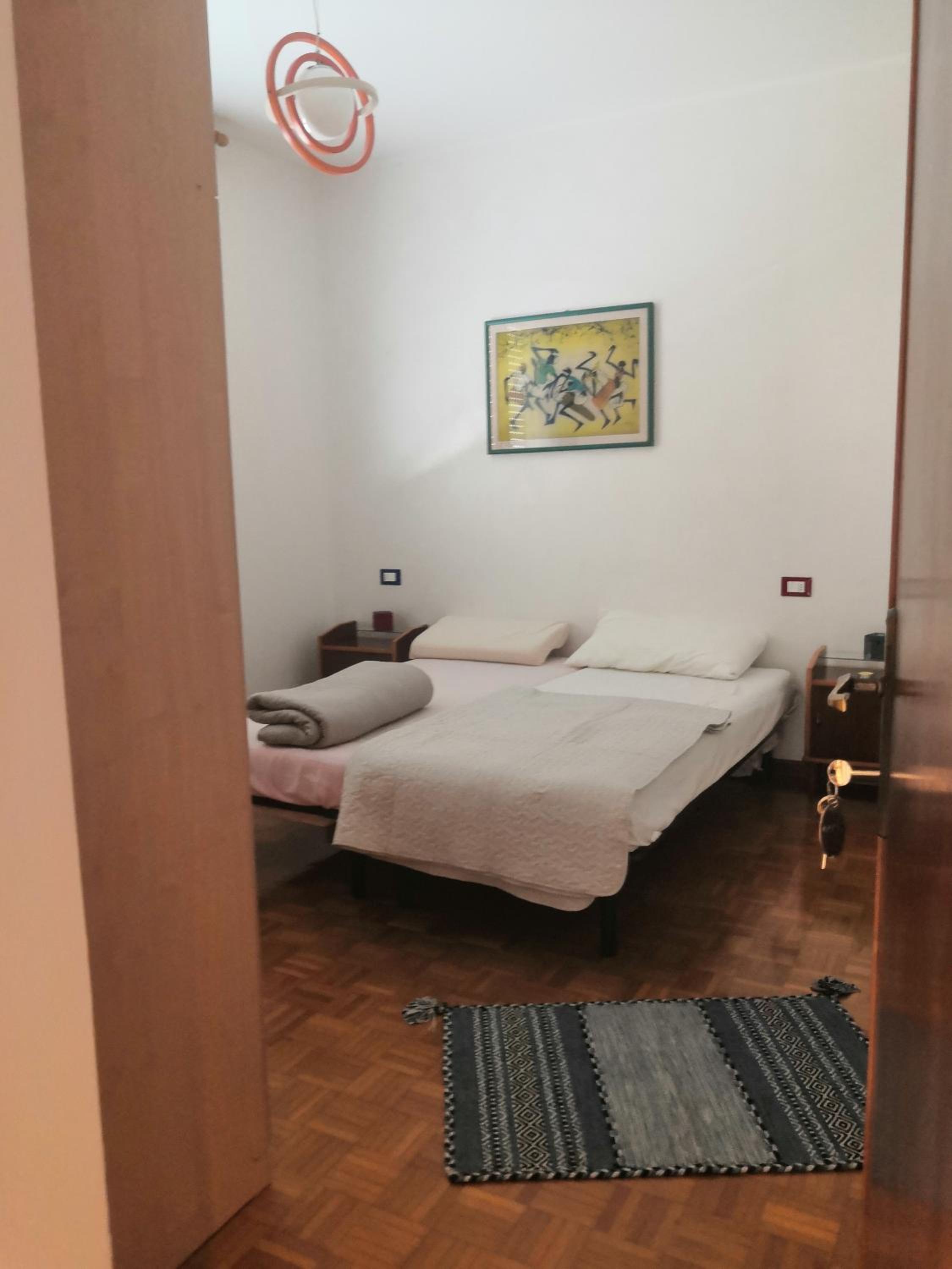 Twin Room - Photo 8