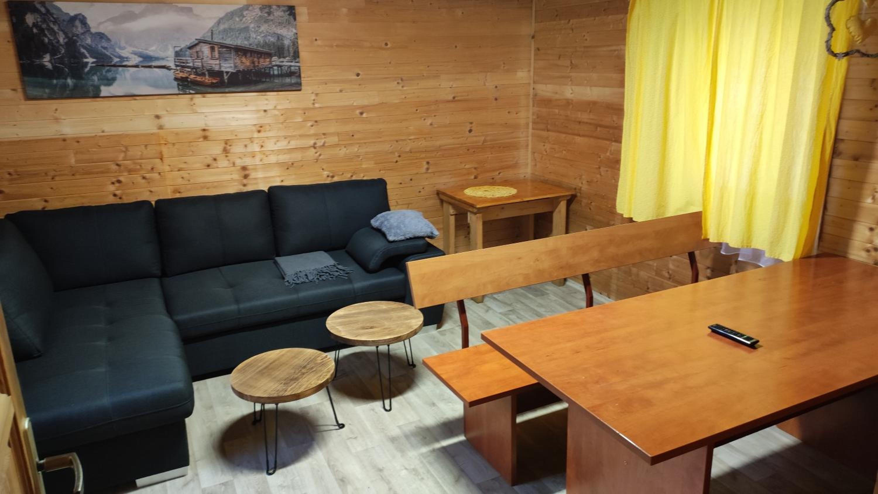 Three-Bedroom Chalet photo 3