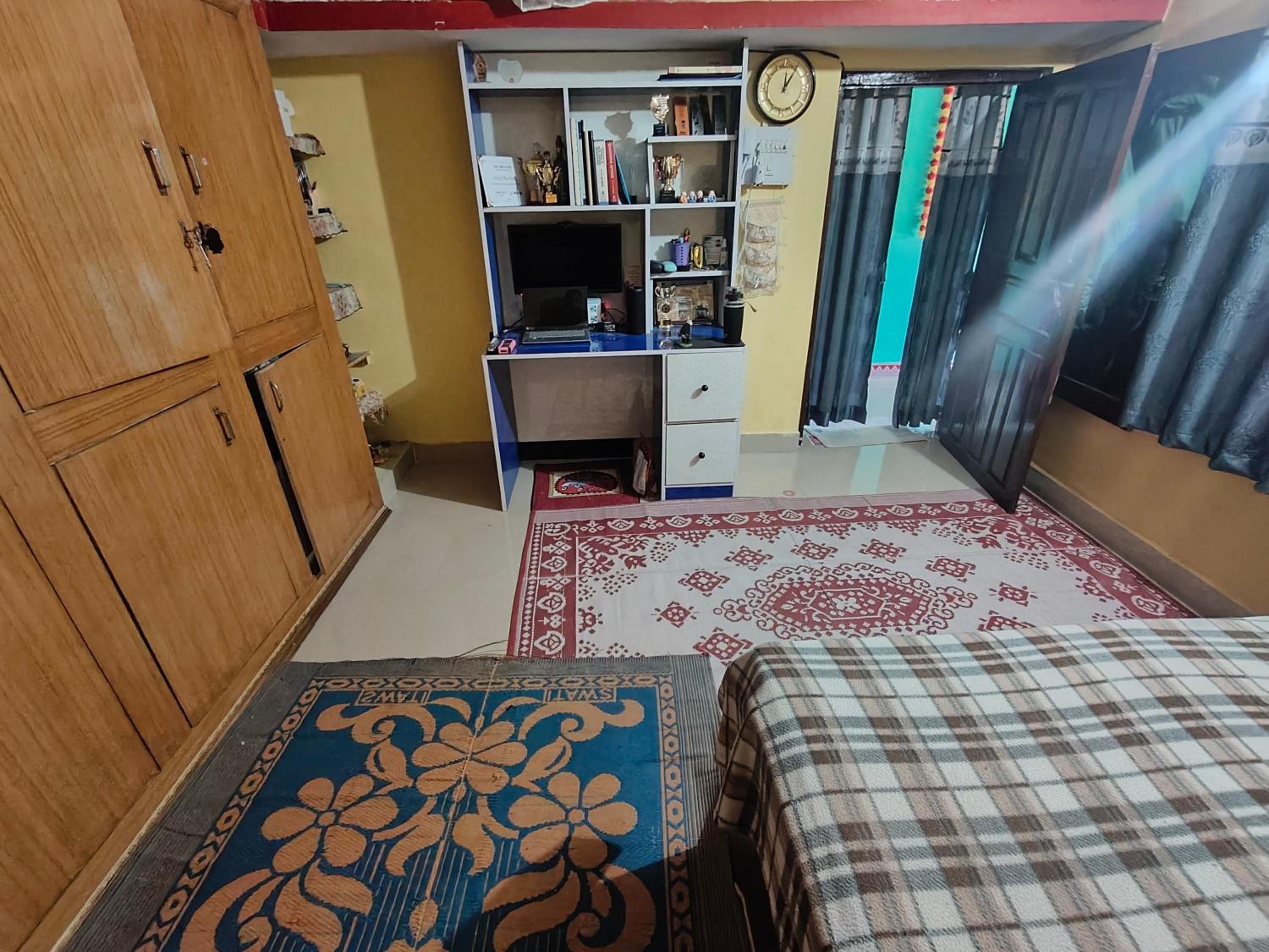 Double Room With Shared Bathroom photo 1