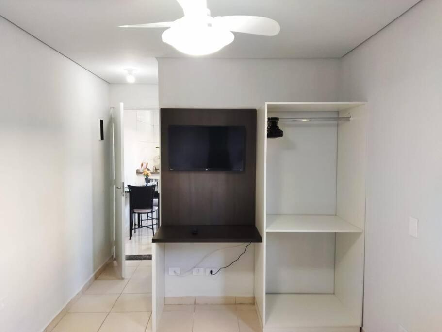 One-Bedroom House photo 3