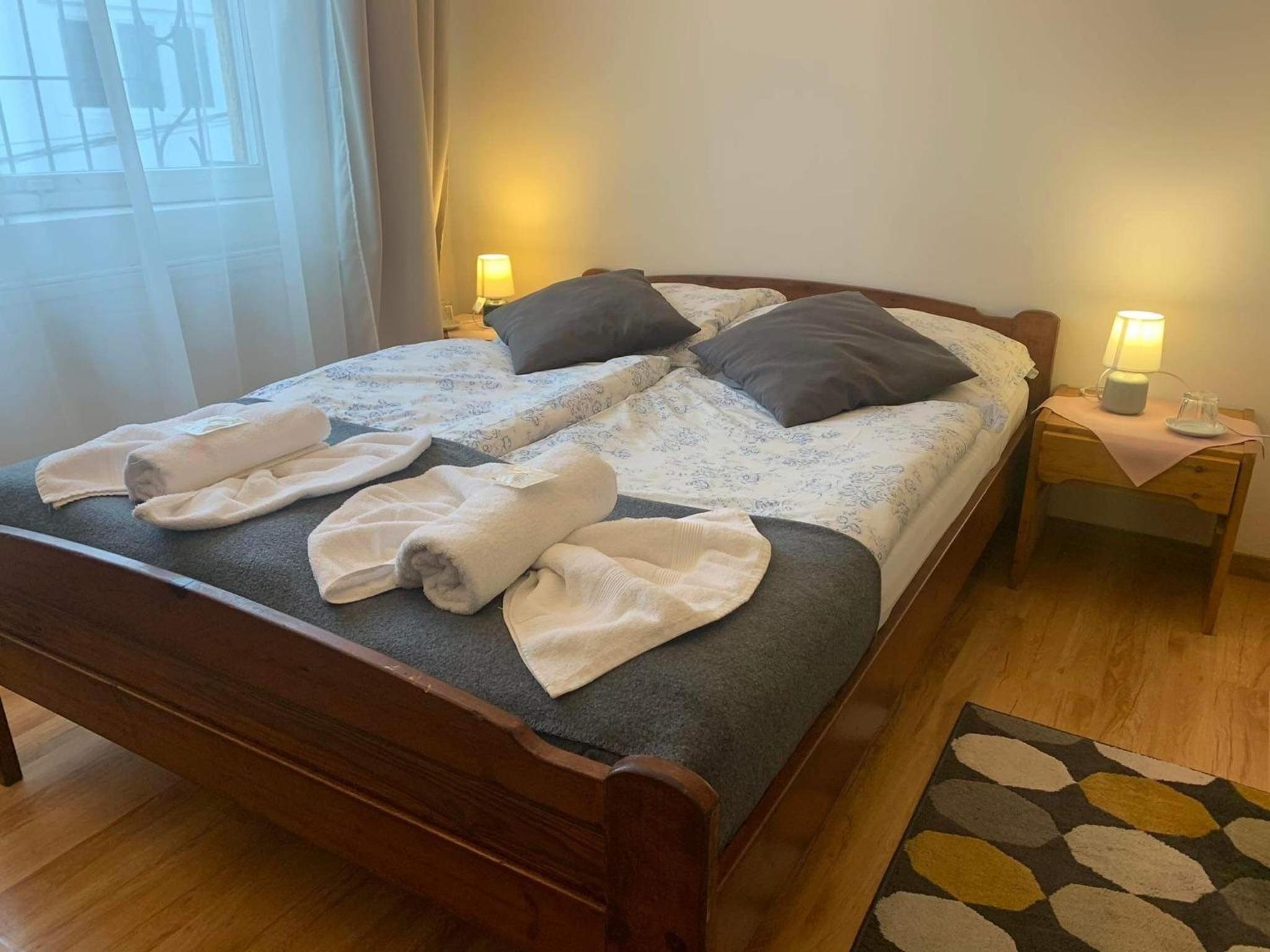 Double Room - Photo 5